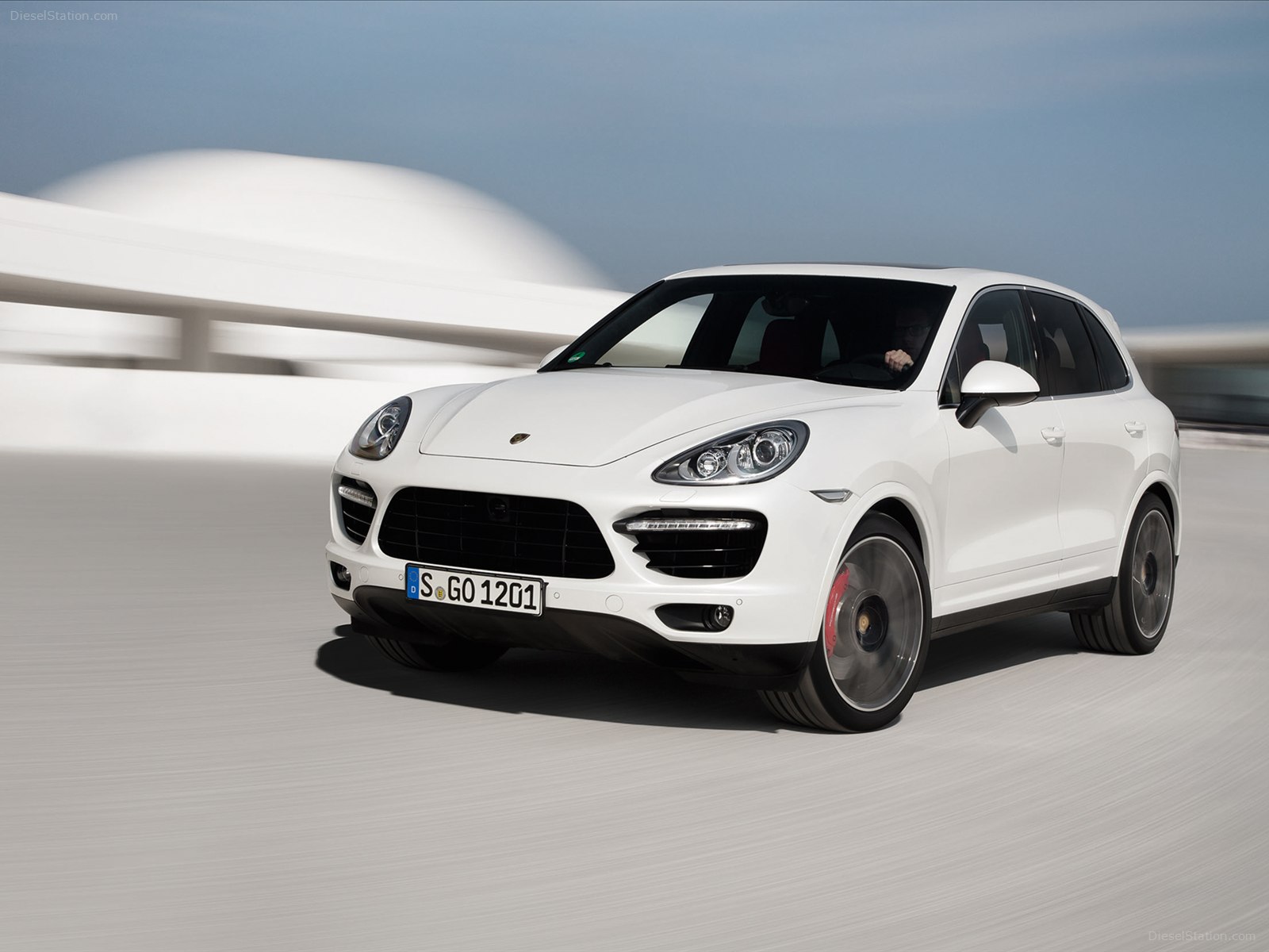 Porsche Cayenne Turbo S 2013