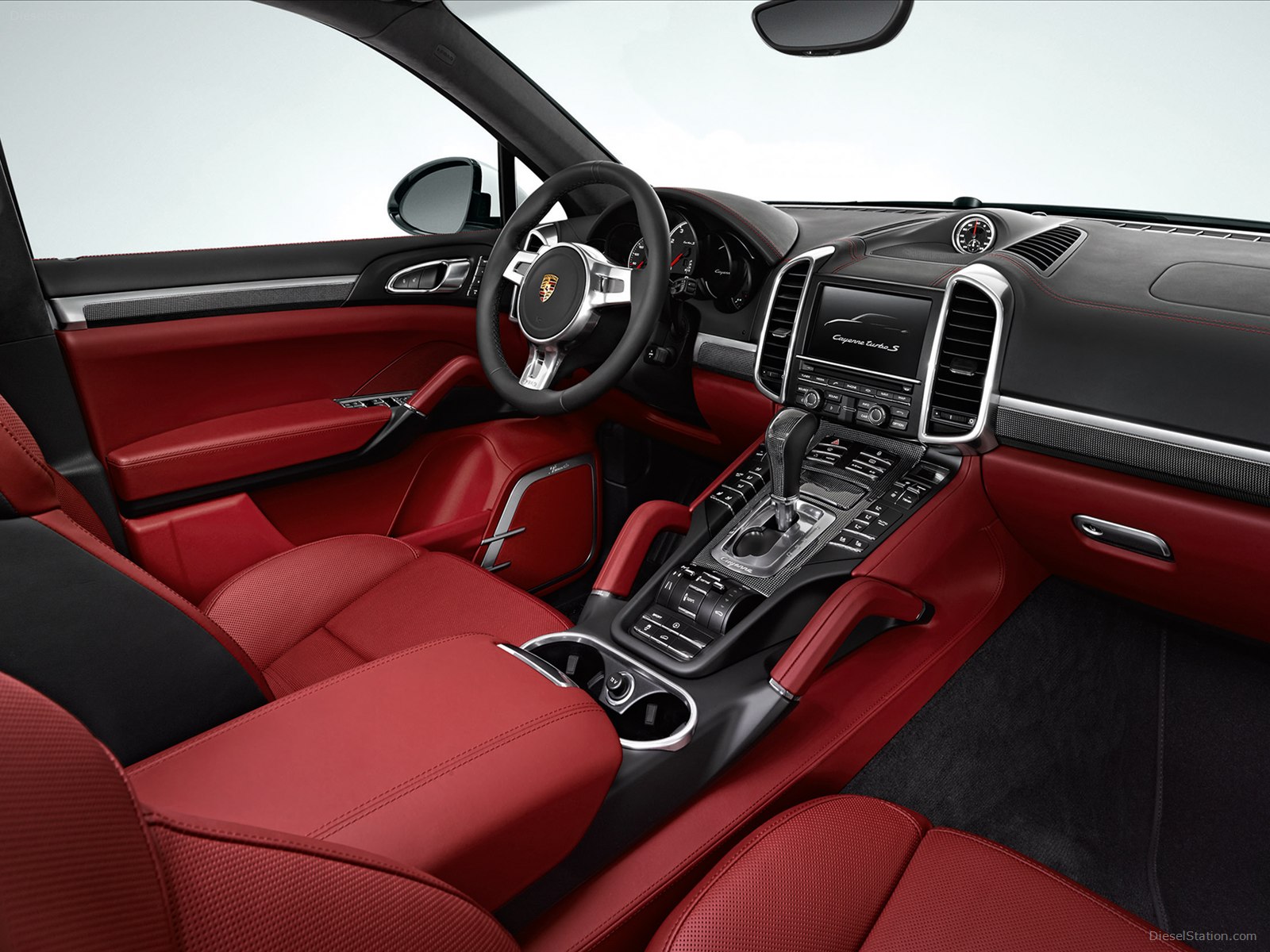 Porsche Cayenne Turbo S 2013