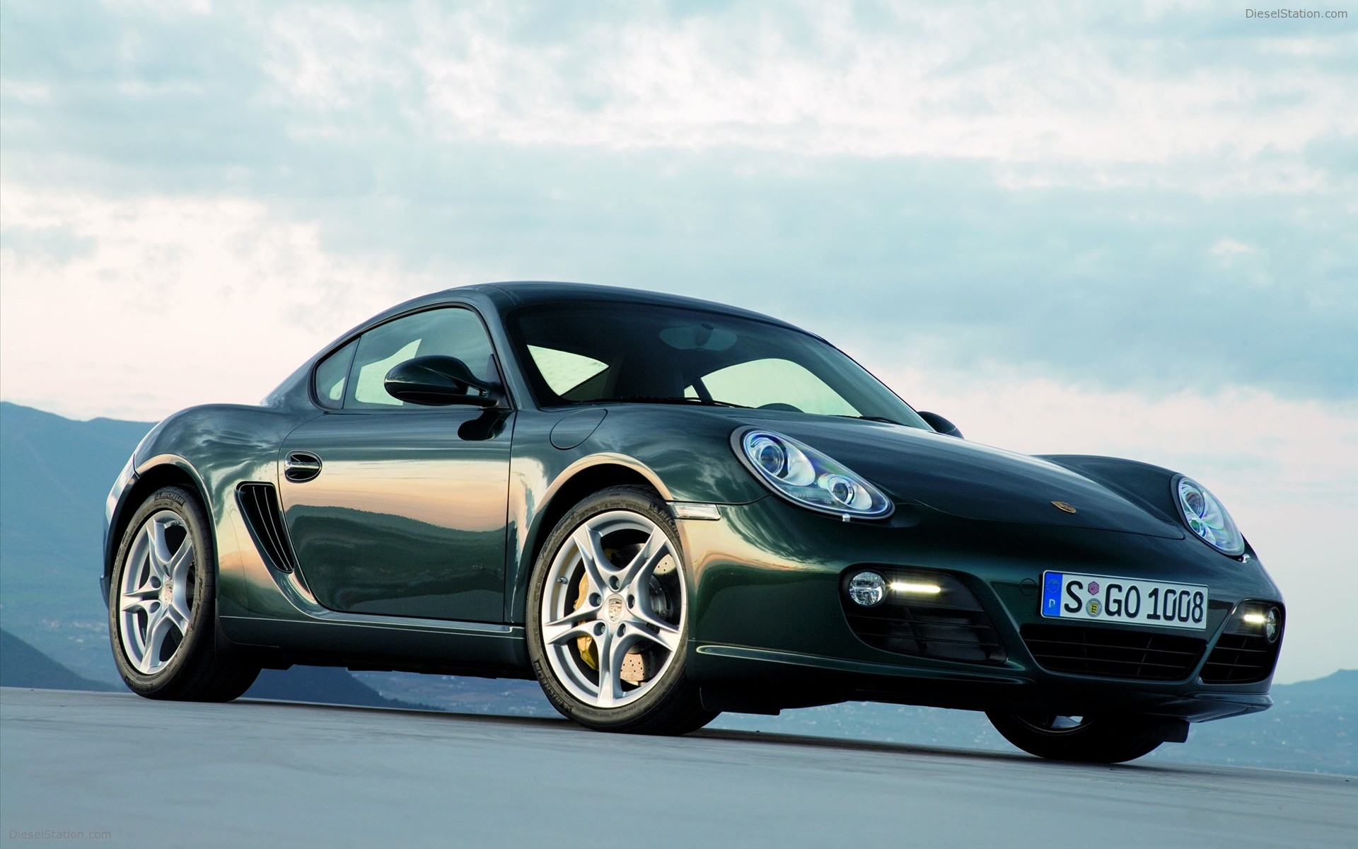 Porsche Cayman 2010 unveiled at LA Auto Show