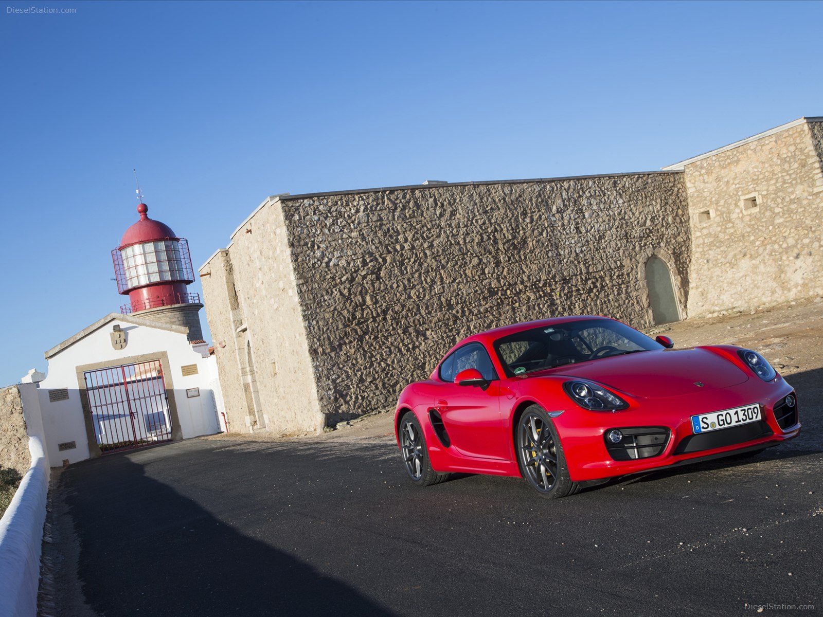 Porsche Cayman 2014