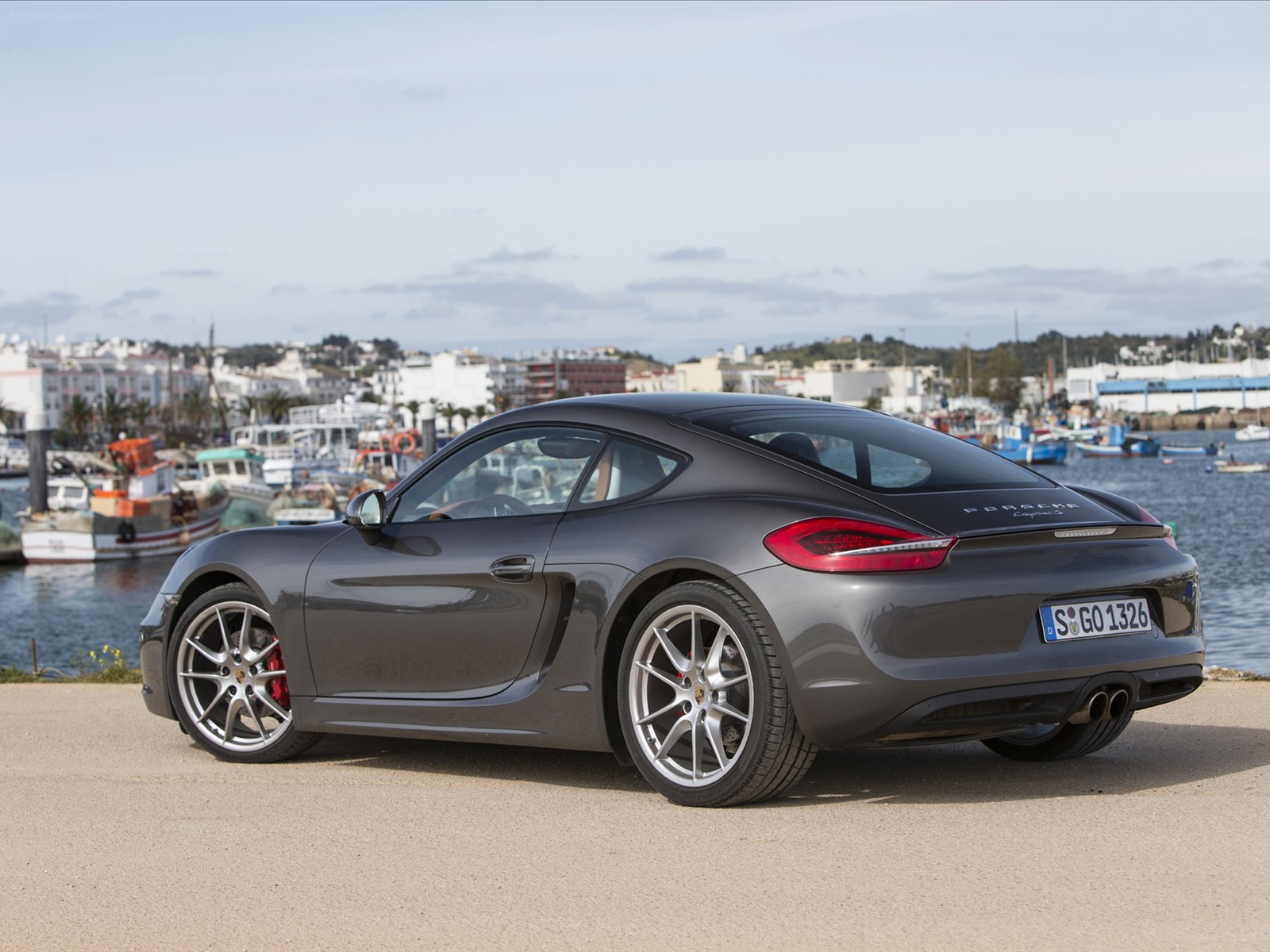 Porsche Cayman 2014