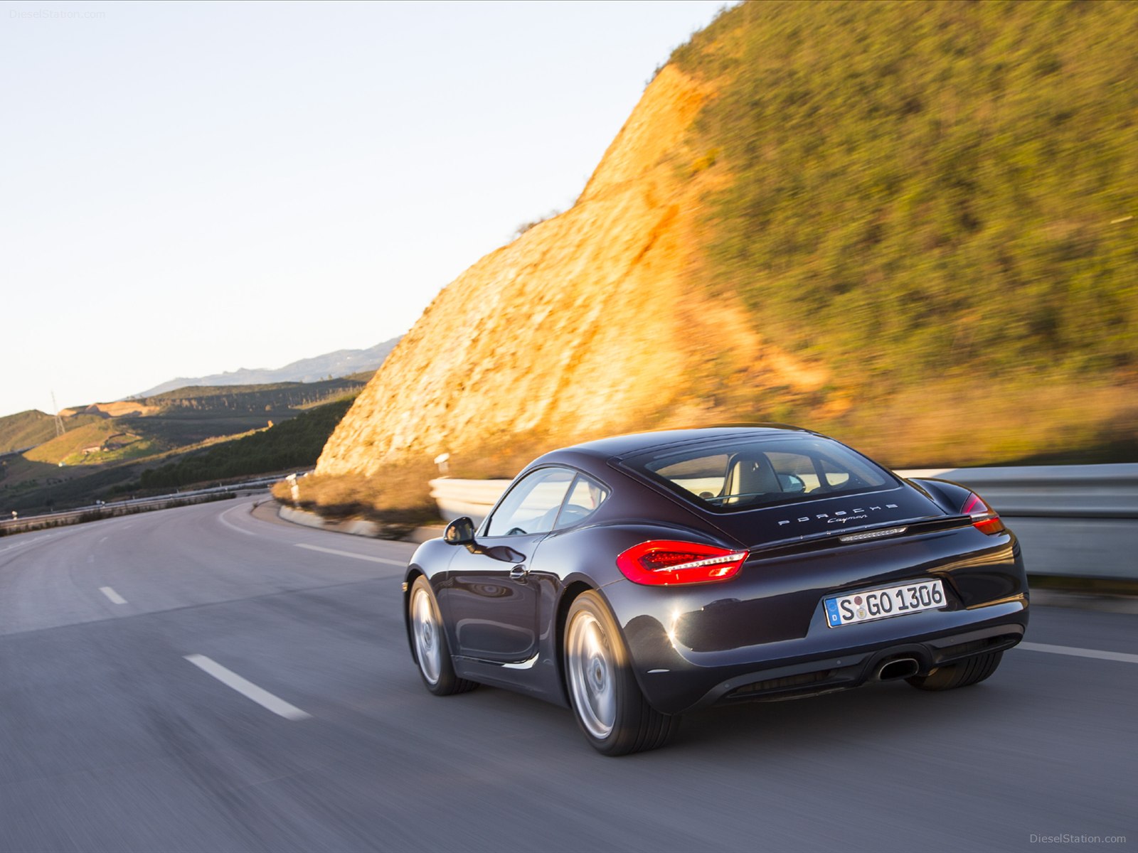 Porsche Cayman 2014