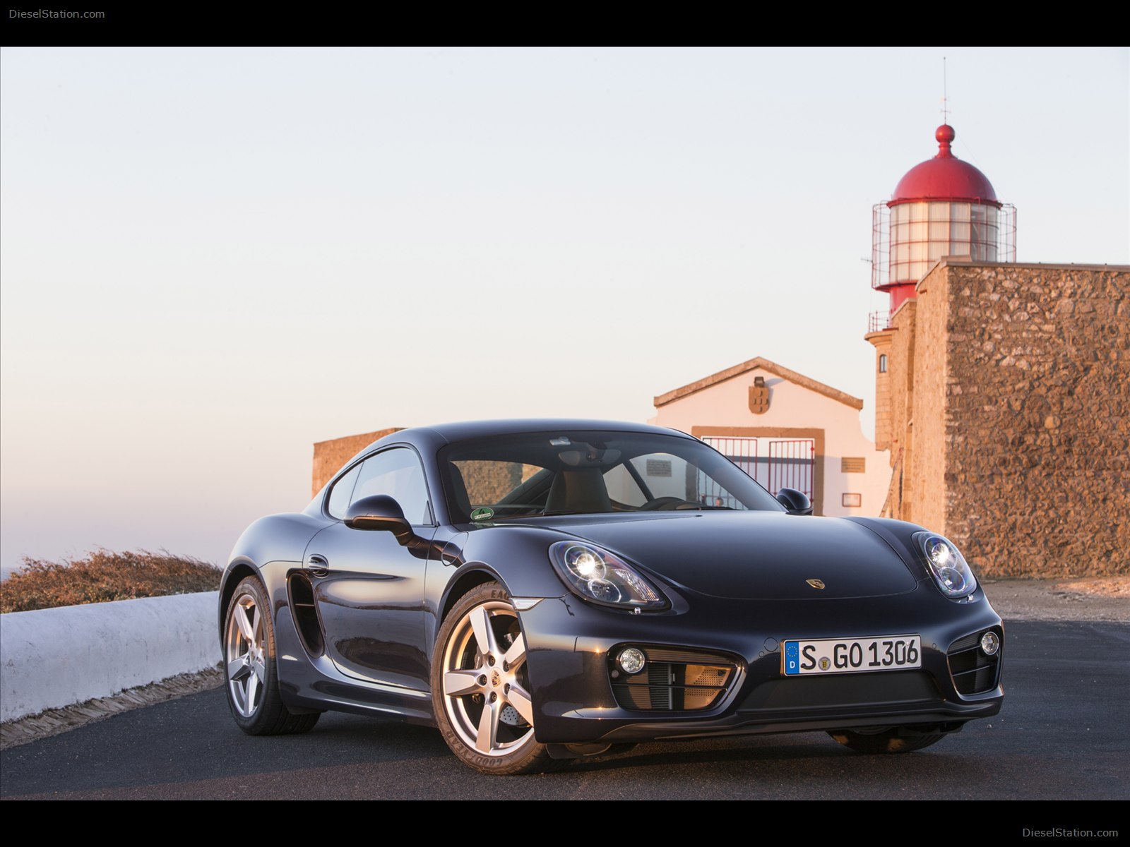Porsche Cayman 2014