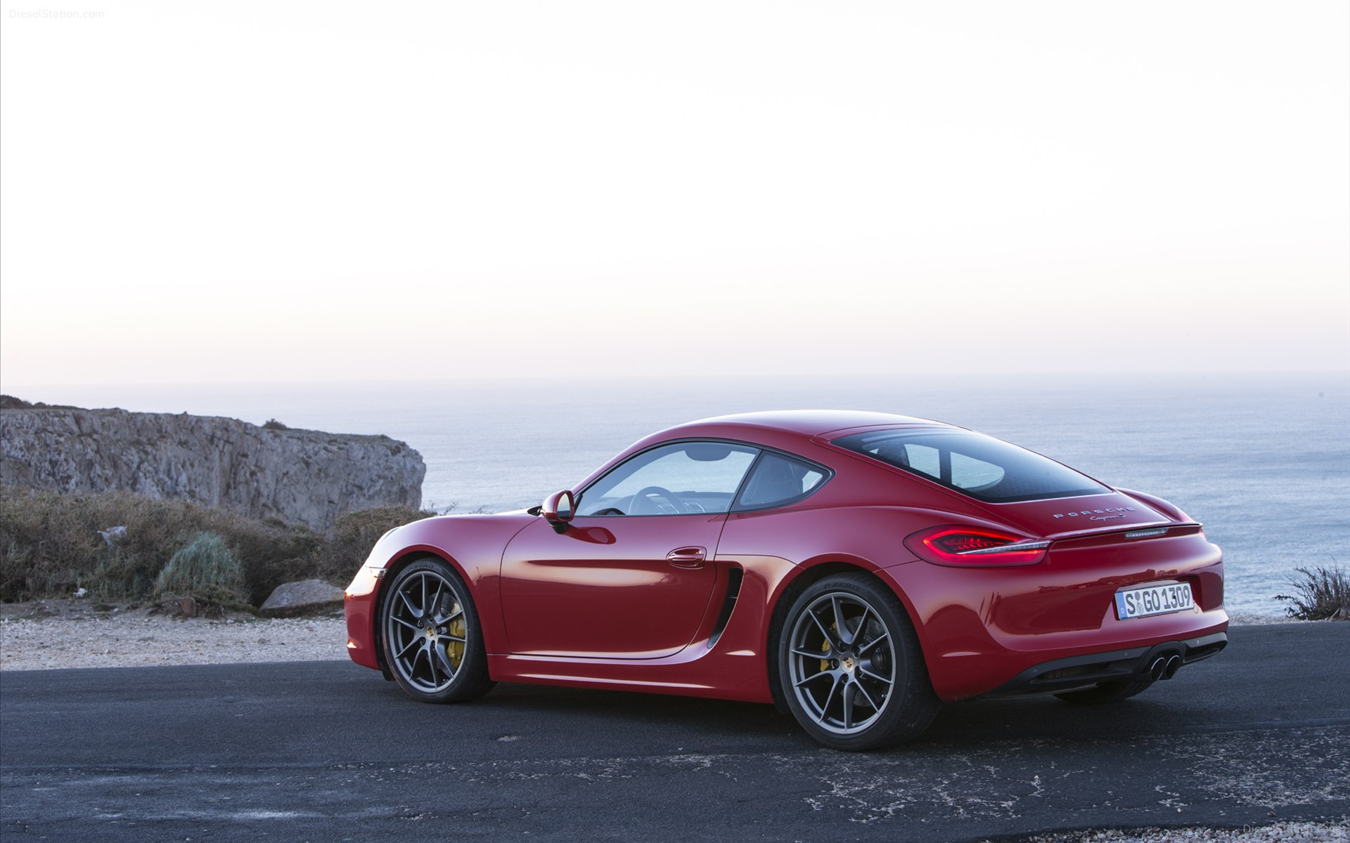 Porsche Cayman 2014