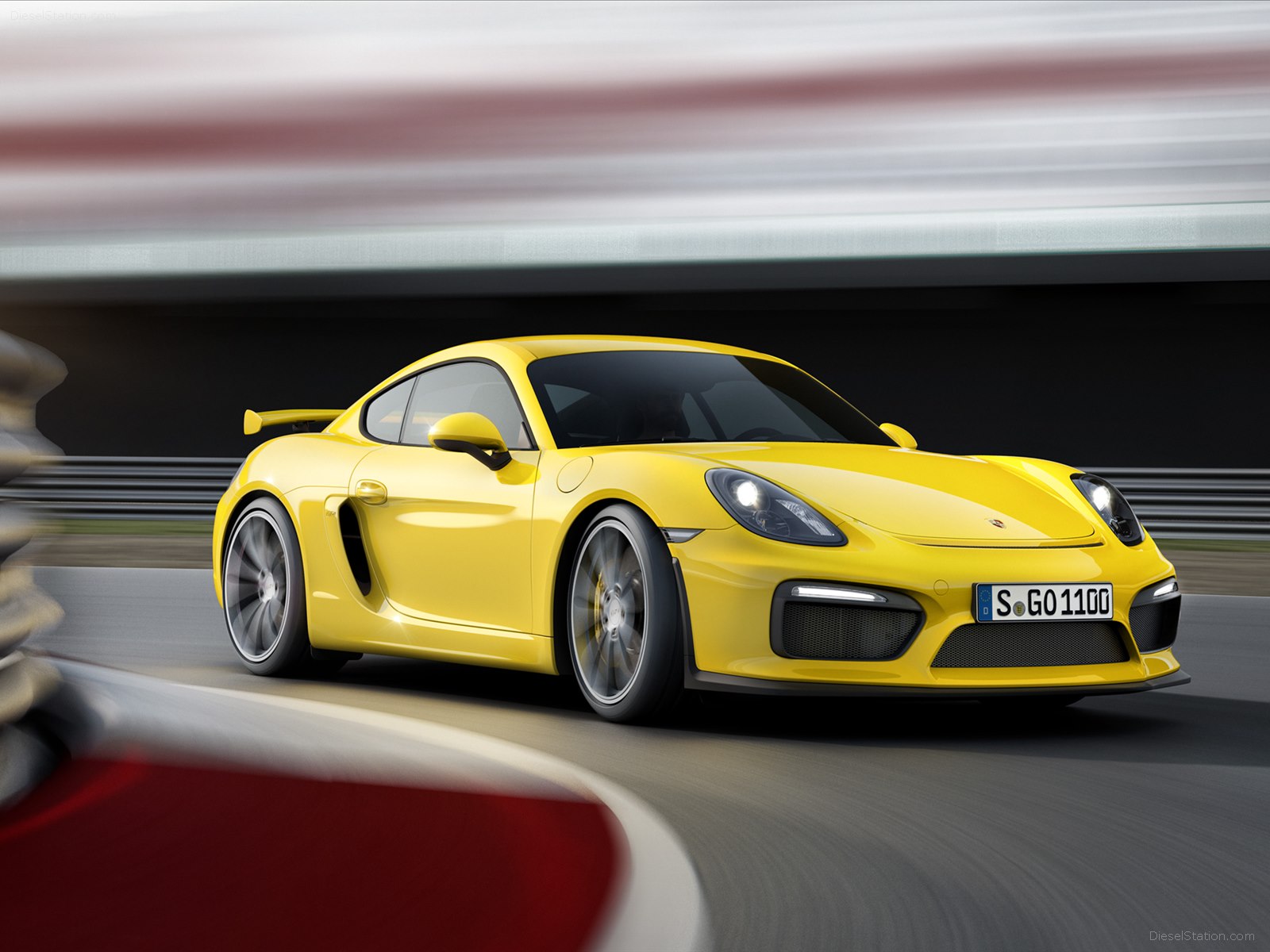 Porsche Cayman GT4 2015