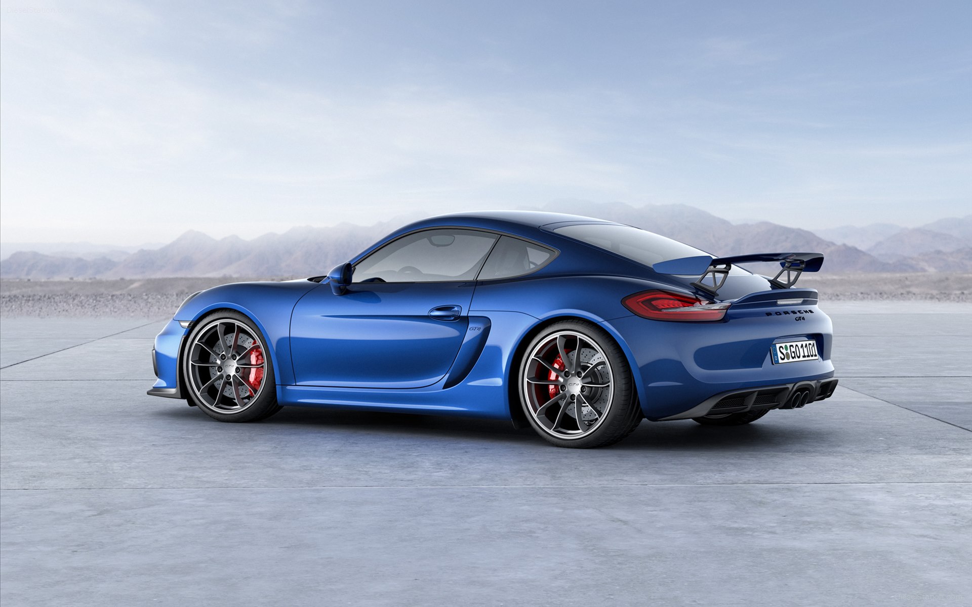 Porsche Cayman GT4 2015