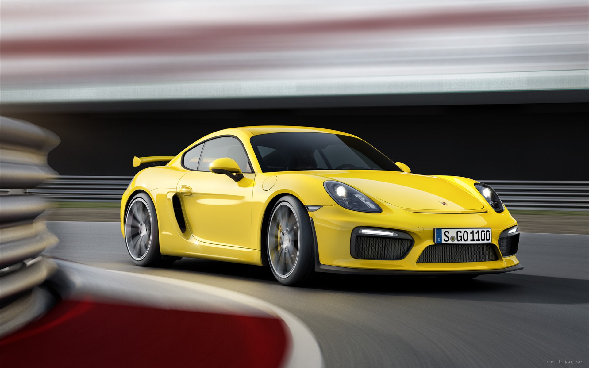 Porsche Cayman GT4 2015