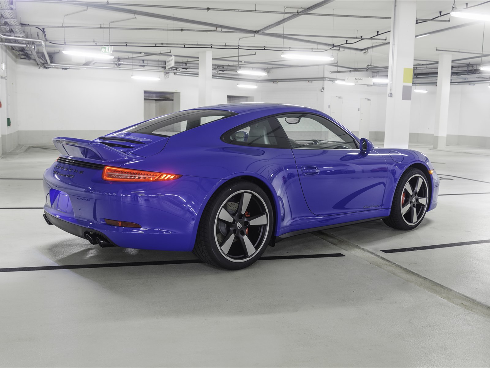 Porsche GTS Club Coupe 2015
