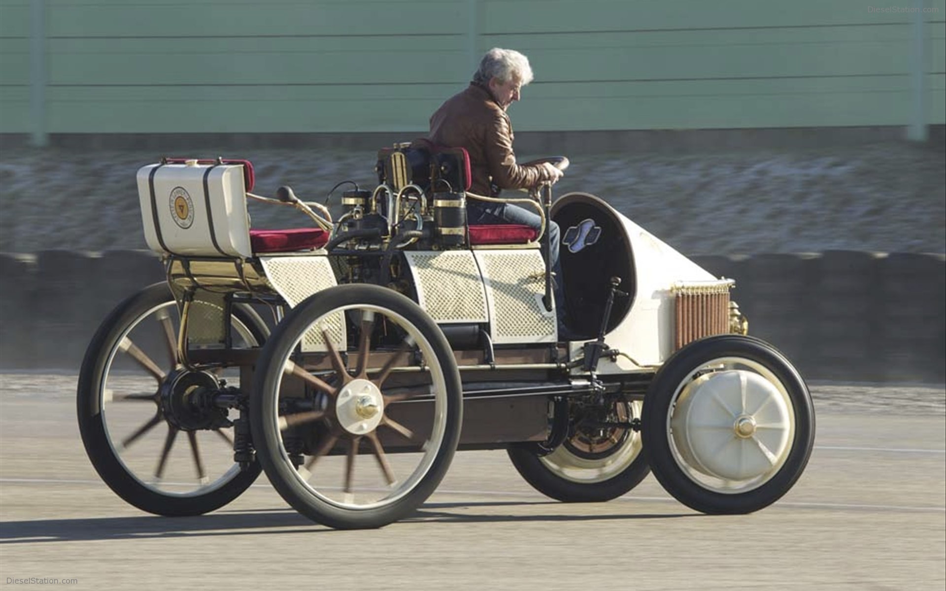 Lohner Porsche Semper Vivus 1900