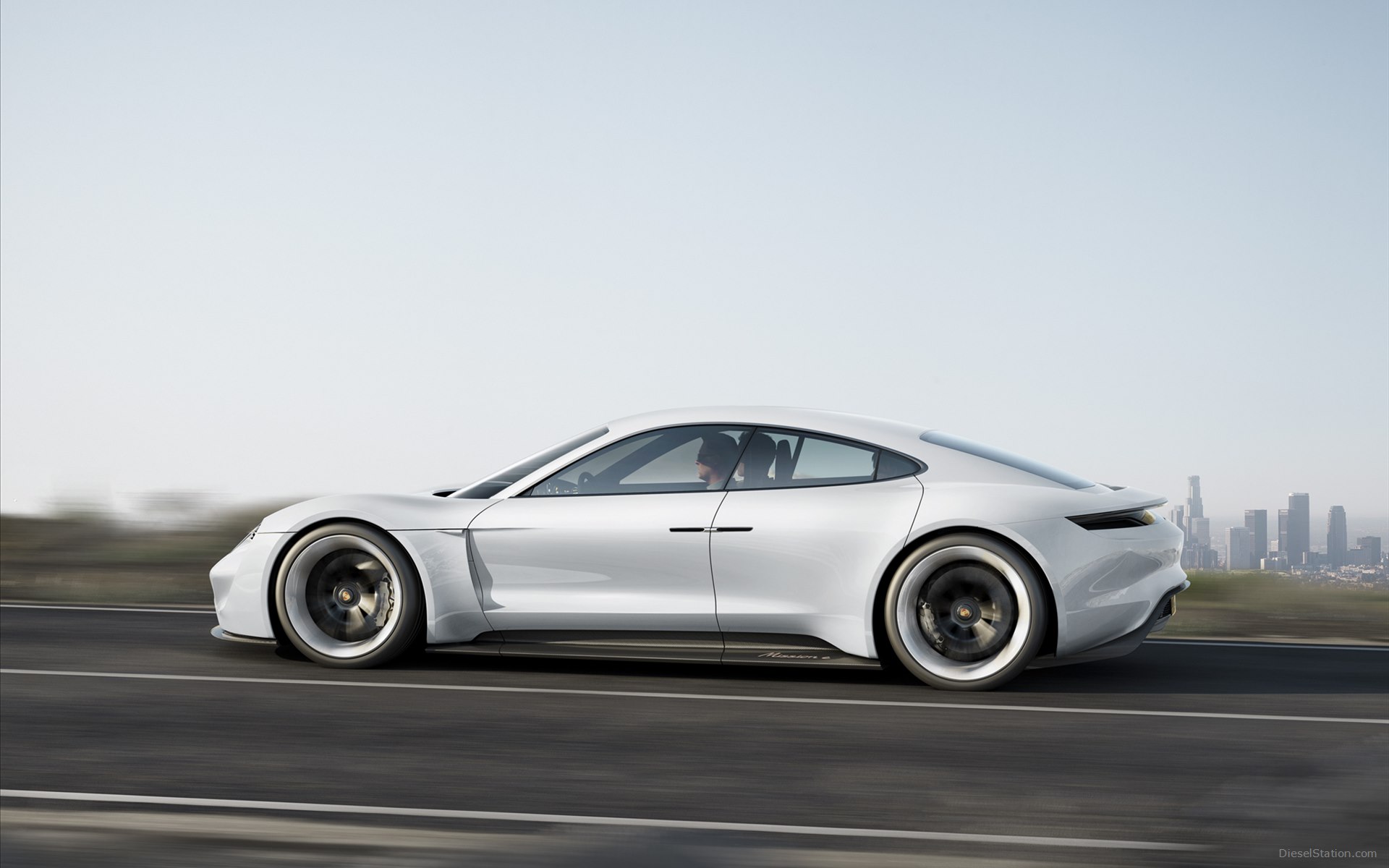 Porsche Mission E Concept 2015