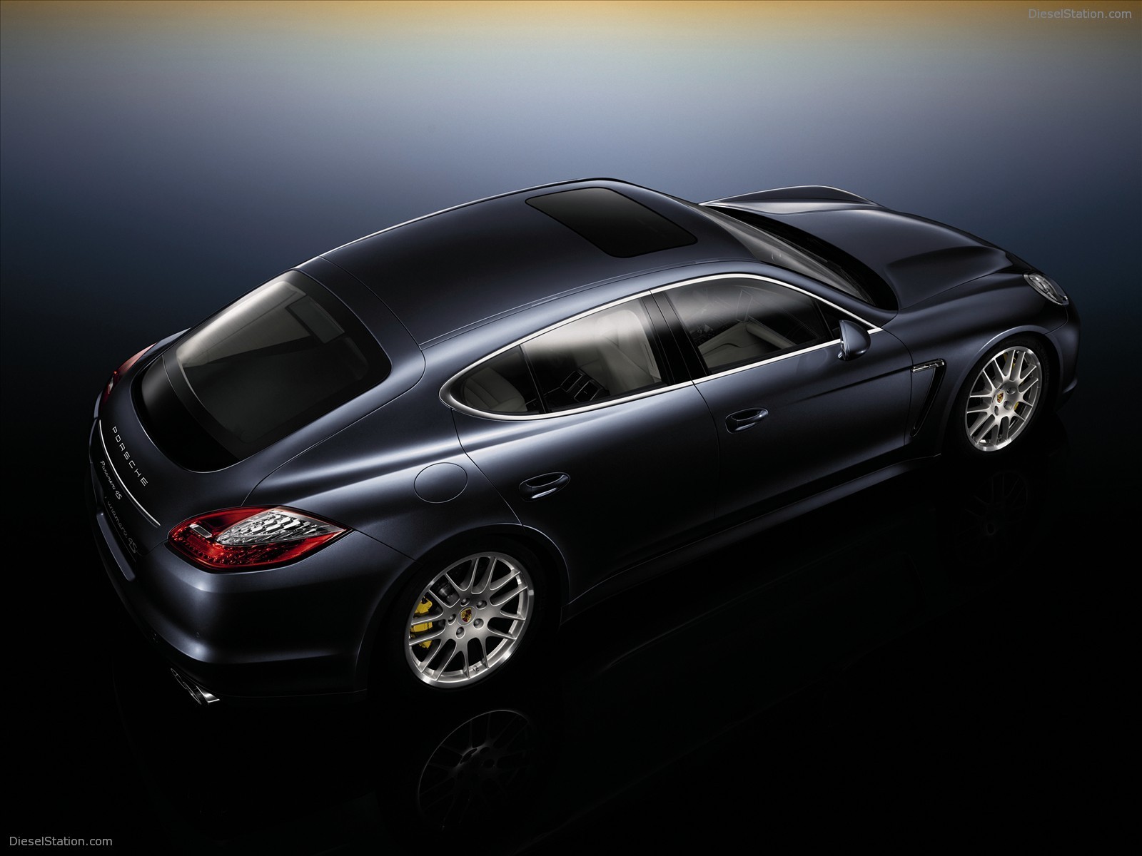 Porsche Panamera North American Debut Video