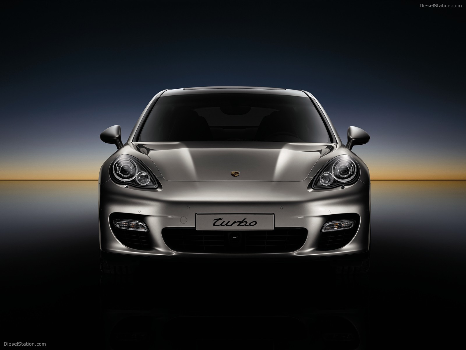 Porsche Panamera North American Debut Video Porsche Panamera North American Debut Video