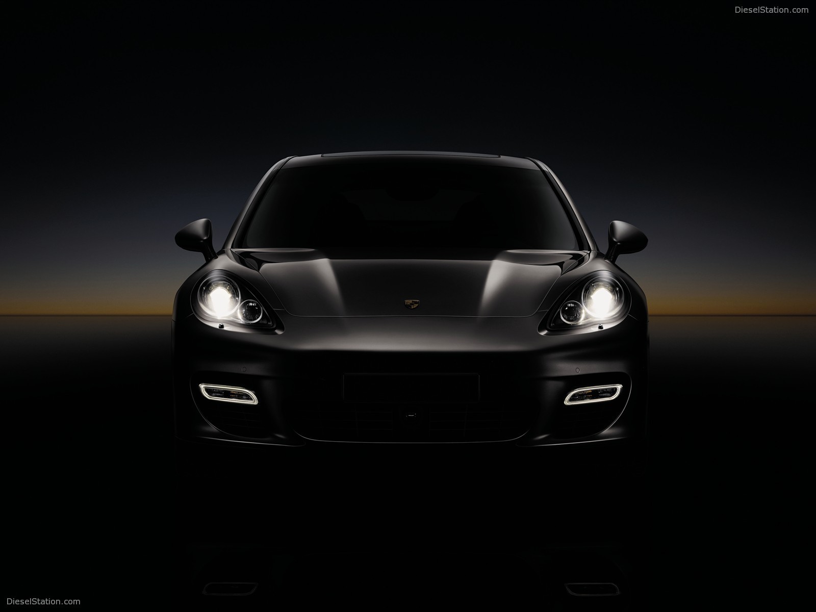 Porsche Panamera North American Debut Video Porsche Panamera North American Debut Video