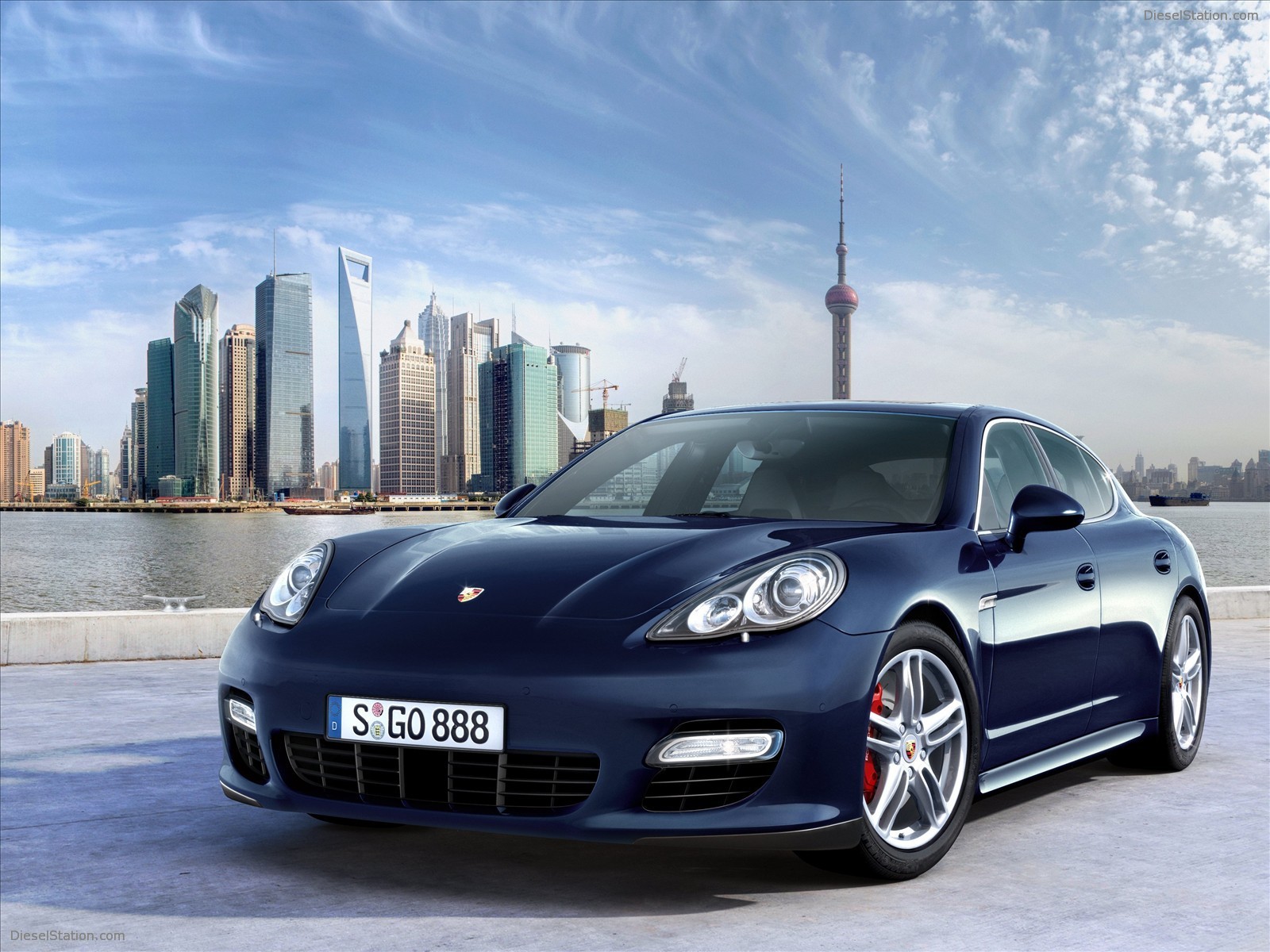 Porsche Panamera North American Debut Video Porsche Panamera North American Debut Video