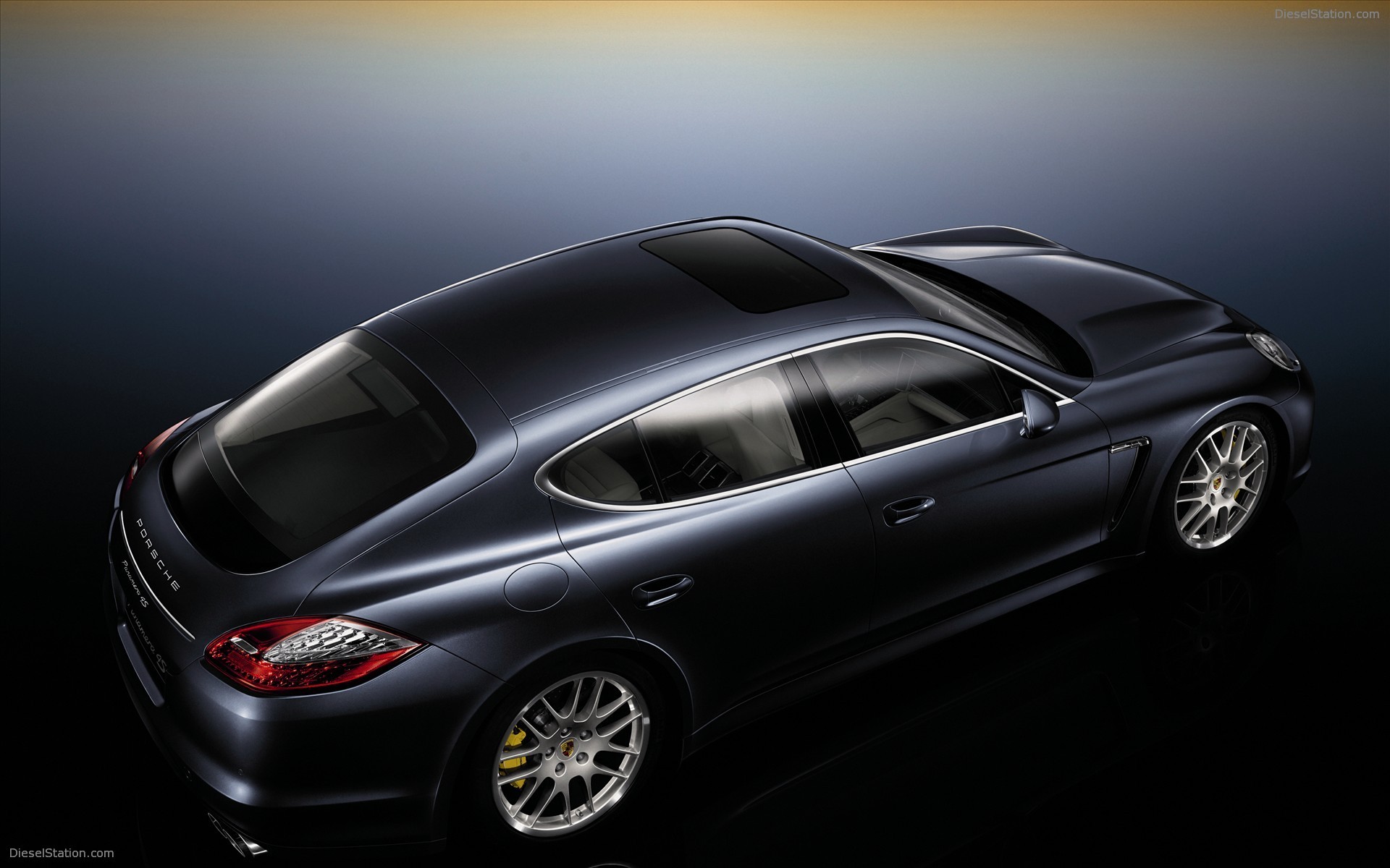 Porsche Panamera North American Debut Video Porsche Panamera North American Debut Video