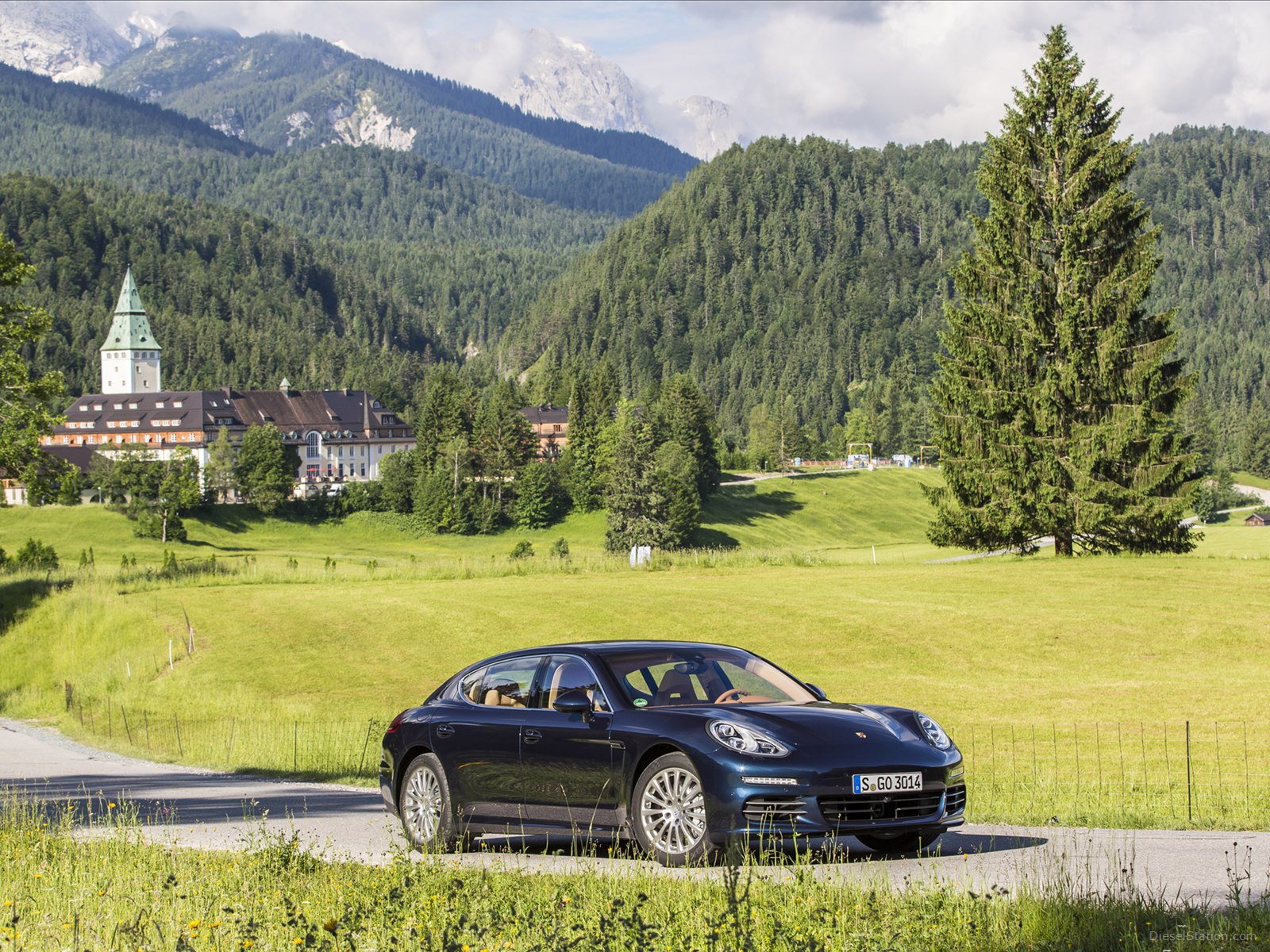 Porsche Panamera 2014