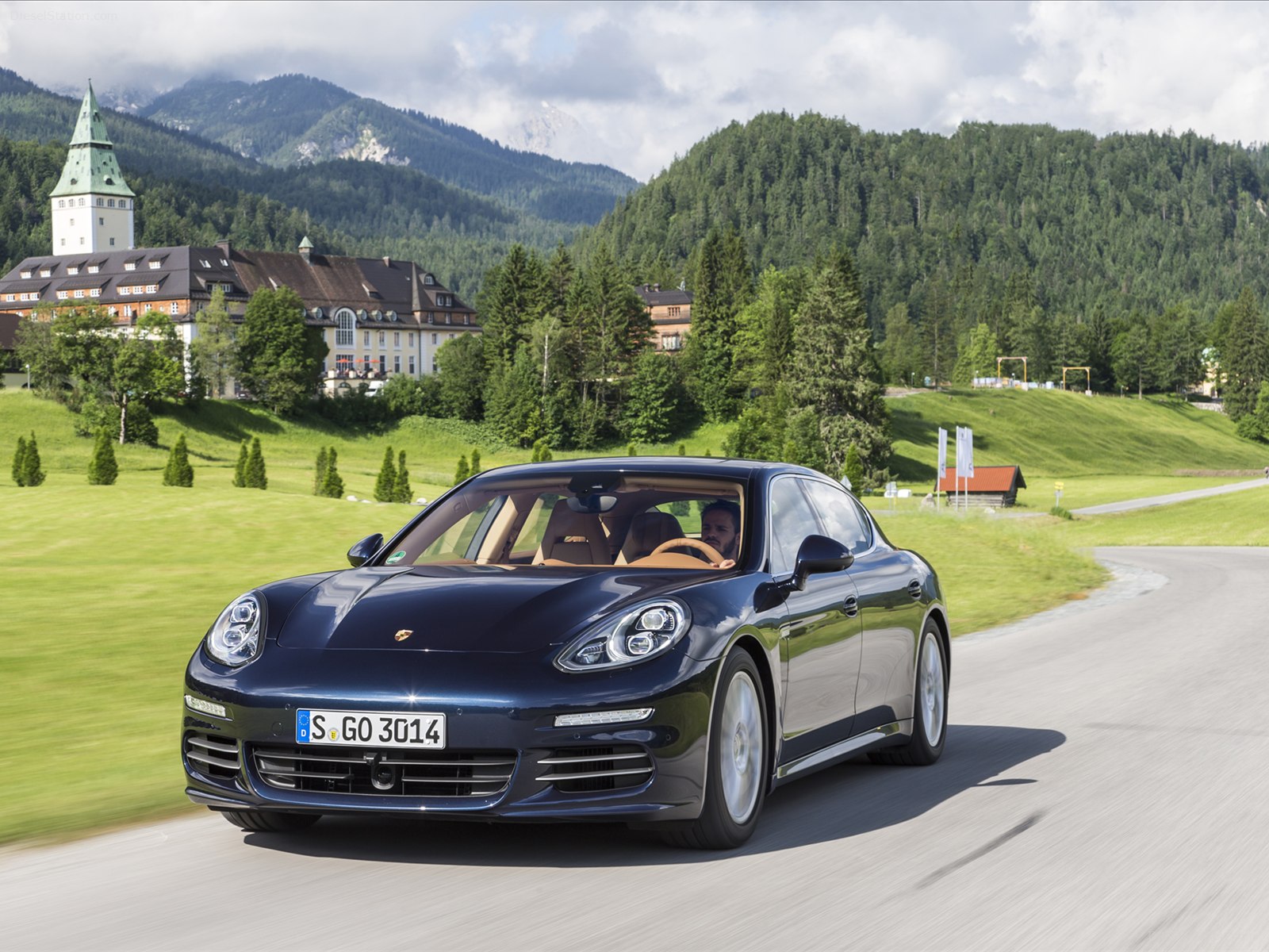 Porsche Panamera 2014