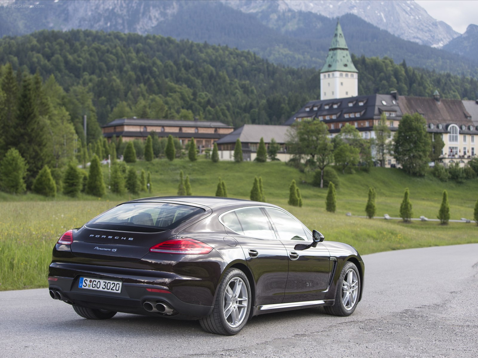 Porsche Panamera 2014