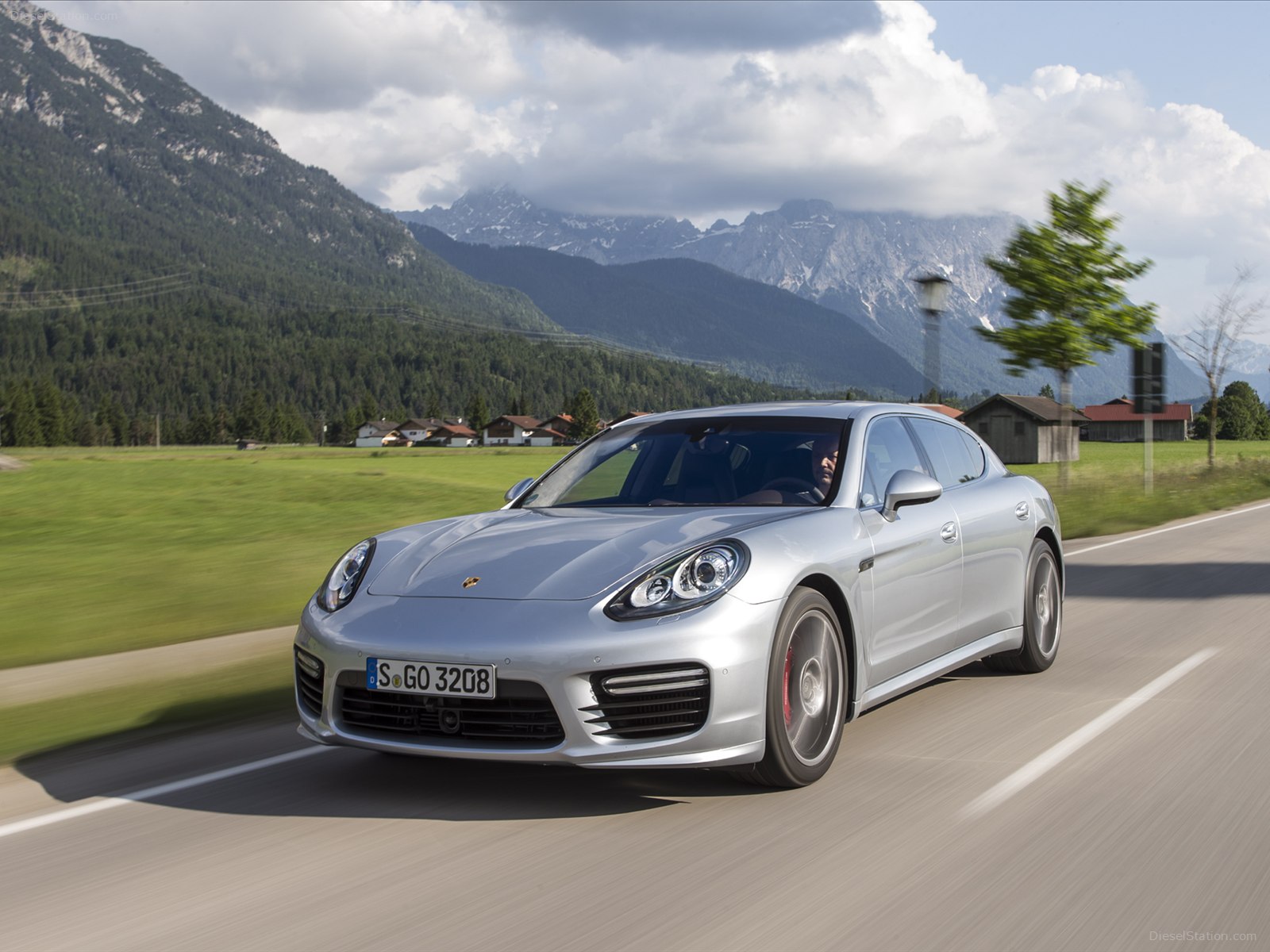 Porsche Panamera 2014