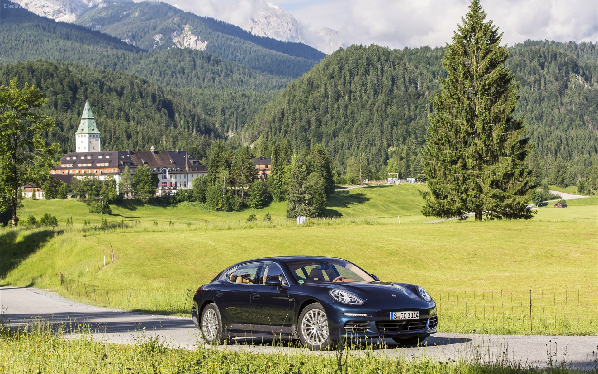 Porsche Panamera 2014