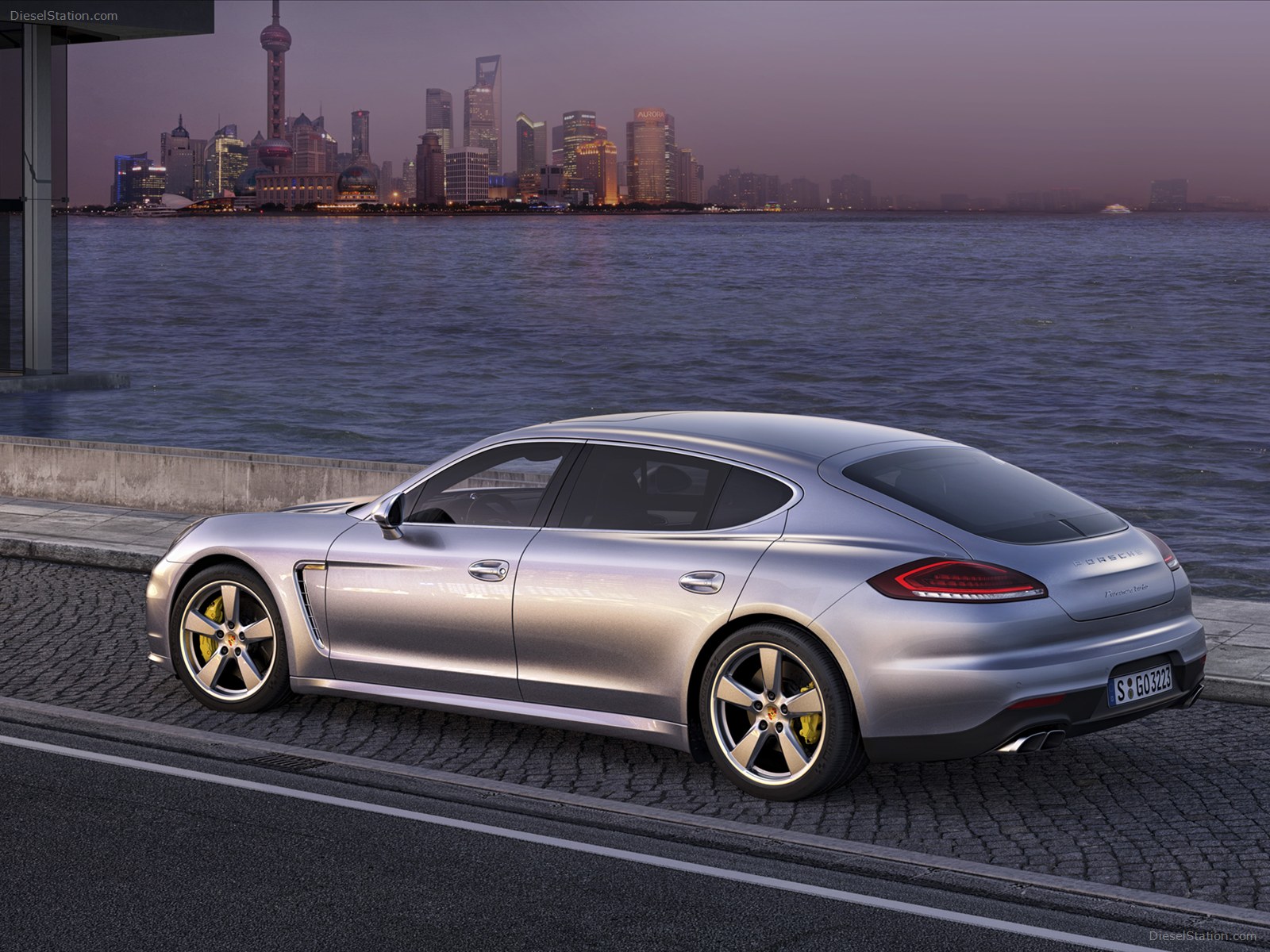 Porsche Panamera S E-Hybrid 2014