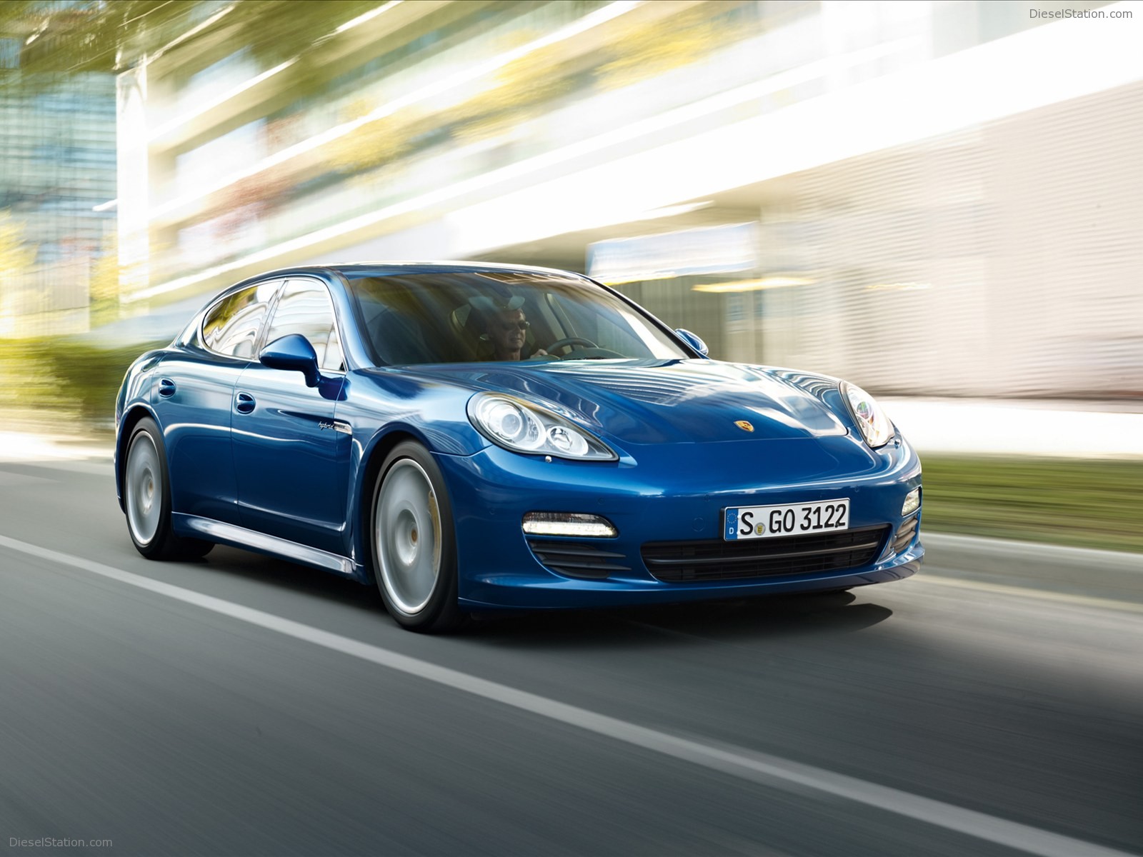Porsche Panamera S Hybrid  2011