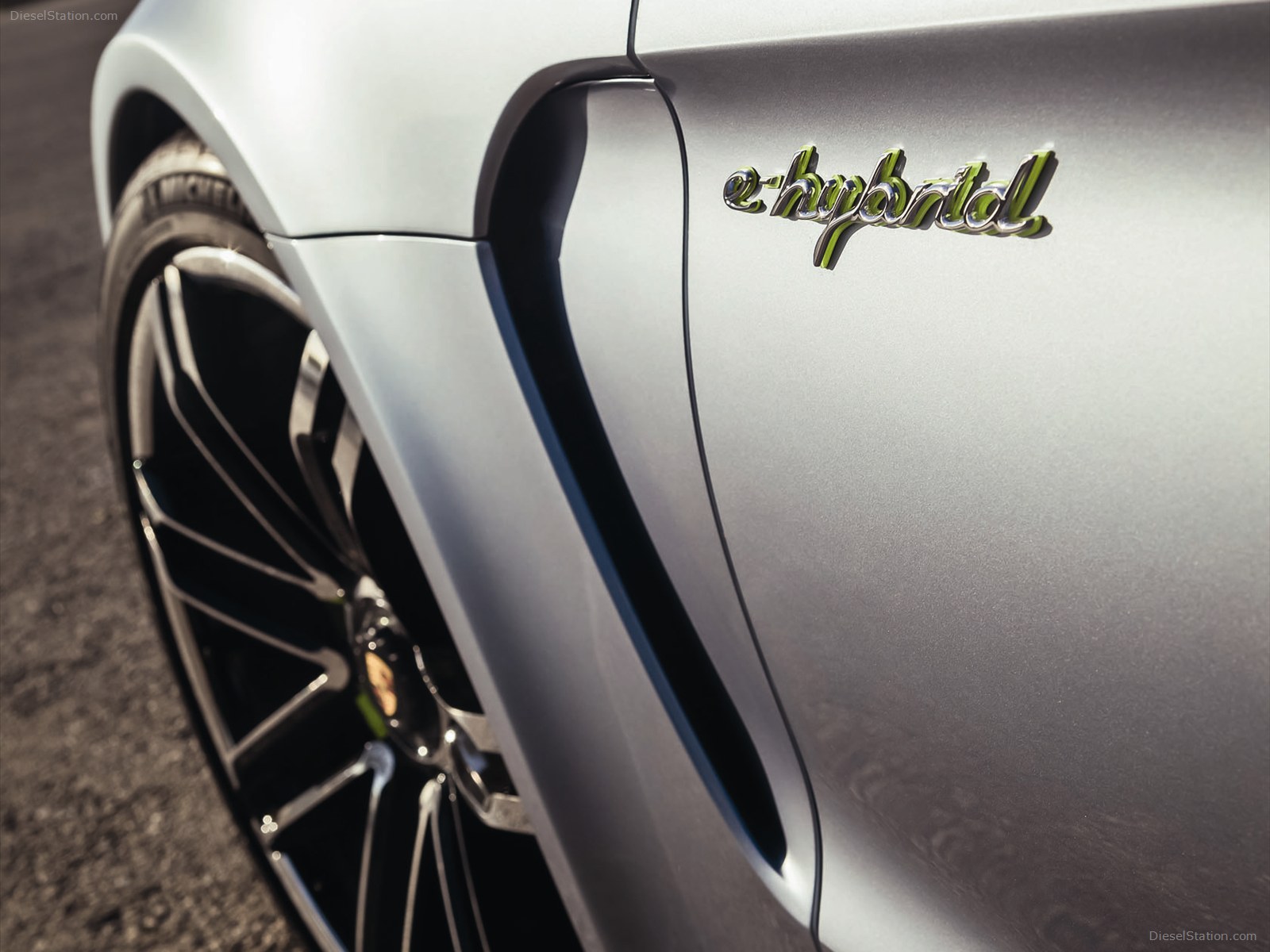 Porsche Panamera Sport Turismo Concept Car 2012 Porsche Panamera Sport Turismo Concept Car 2012