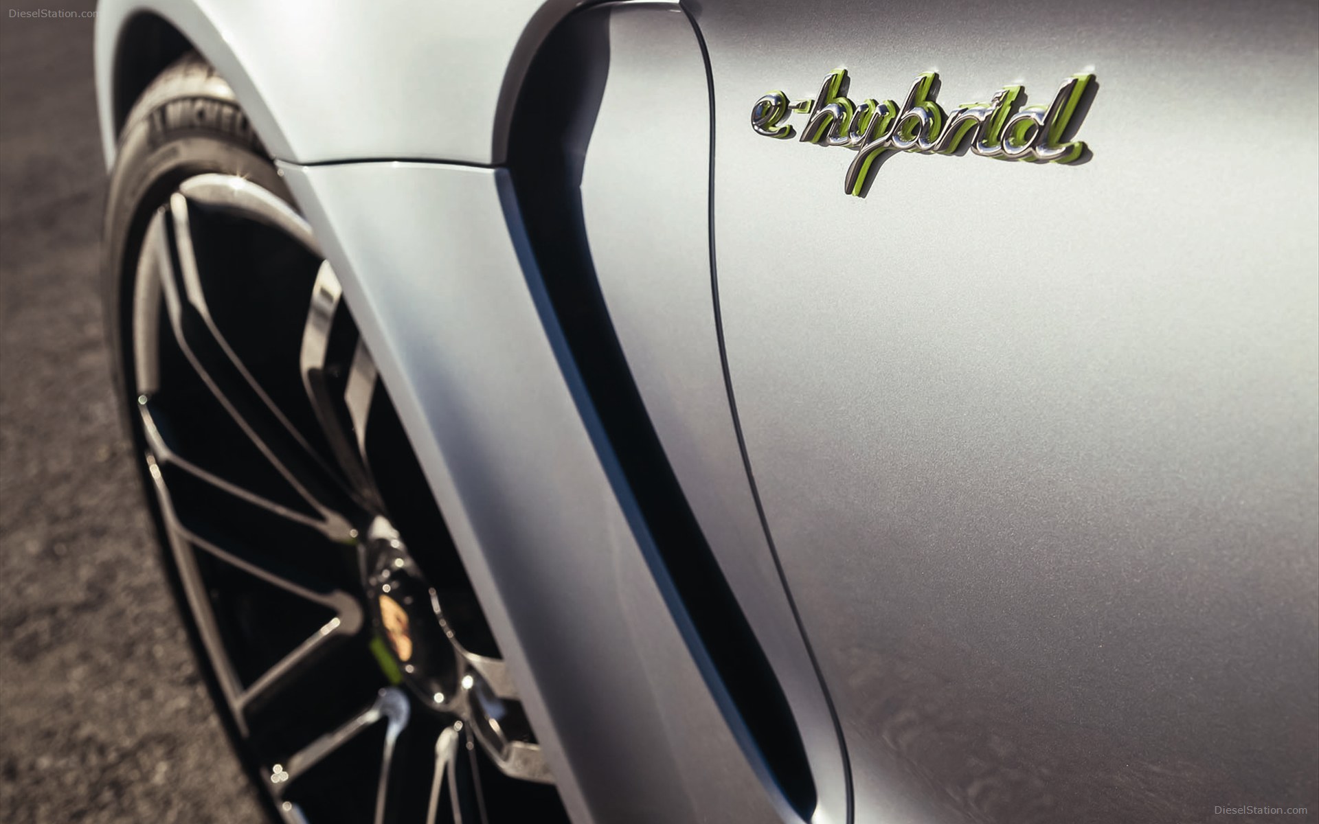 Porsche Panamera Sport Turismo Concept Car 2012 Porsche Panamera Sport Turismo Concept Car 2012