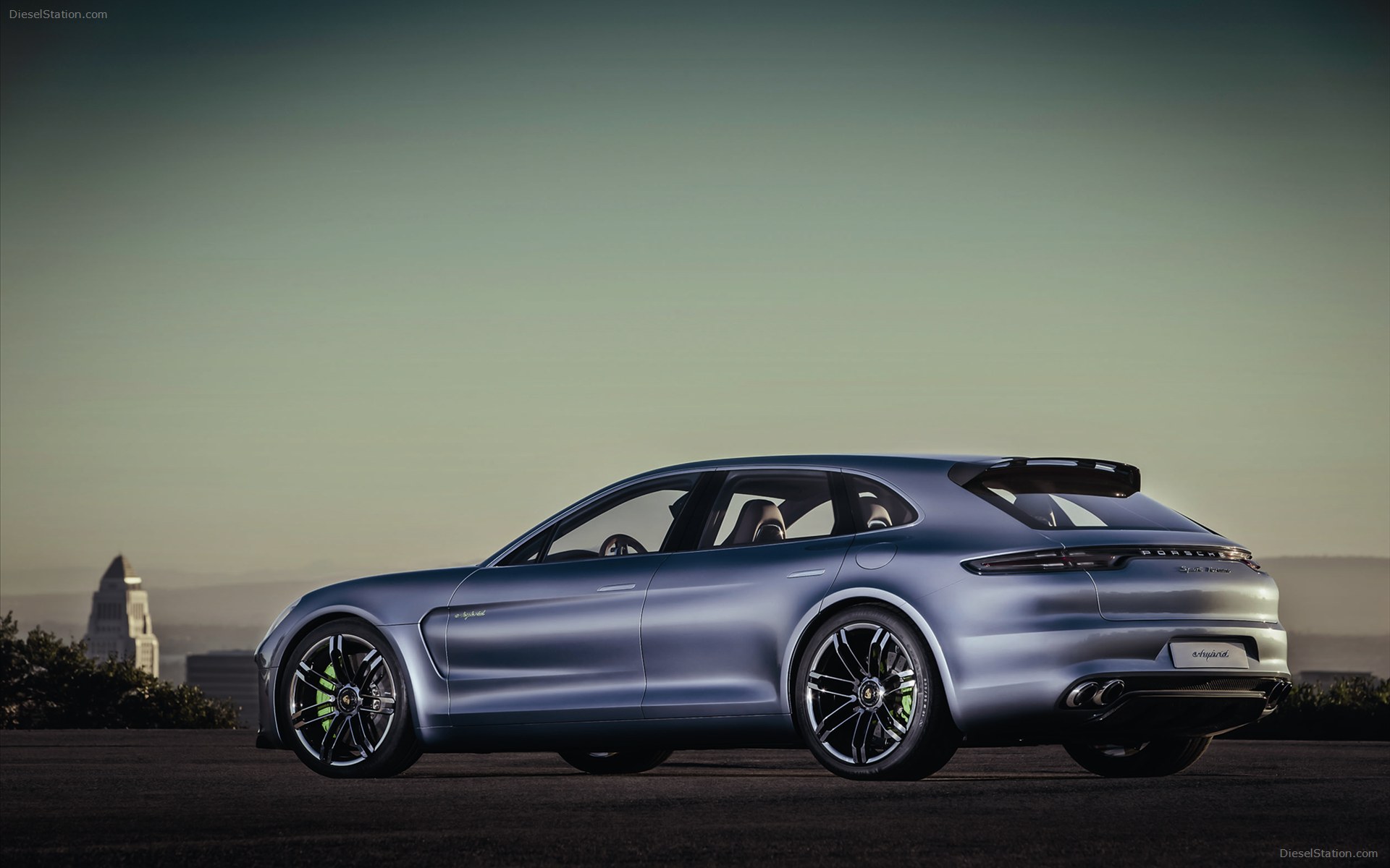 Porsche Panamera Sport Turismo Concept Car 2012