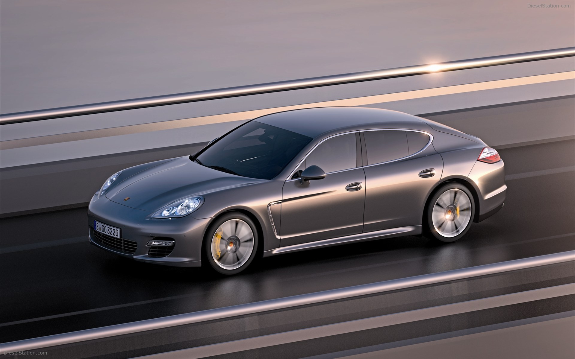 Porsche Panamera Turbo S 2011