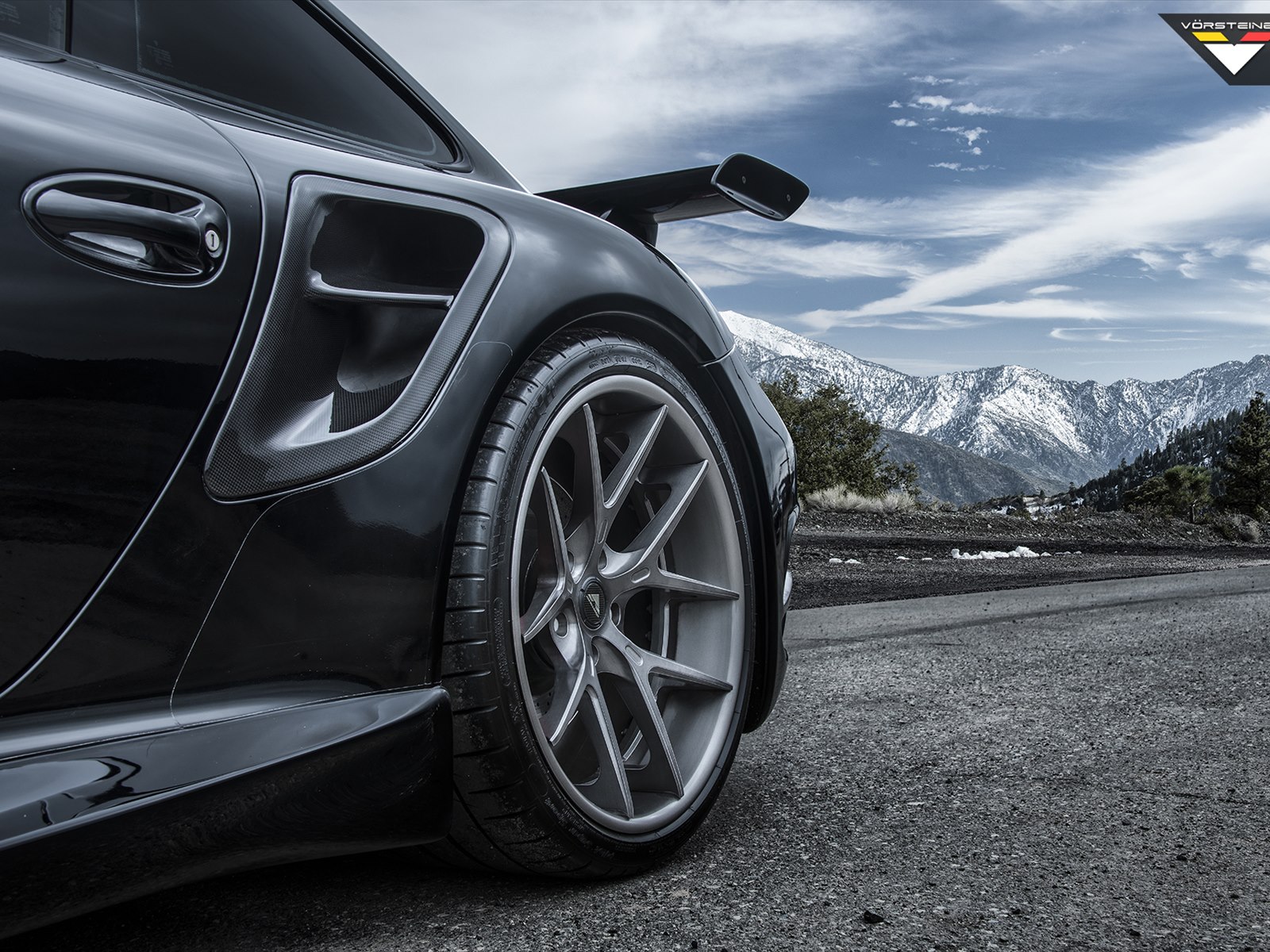 Vorsteiner Porsche 997 V-RT Edition 911 Turbo 2014 Vorsteiner Porsche 997 V-RT Edition 911 Turbo 2014