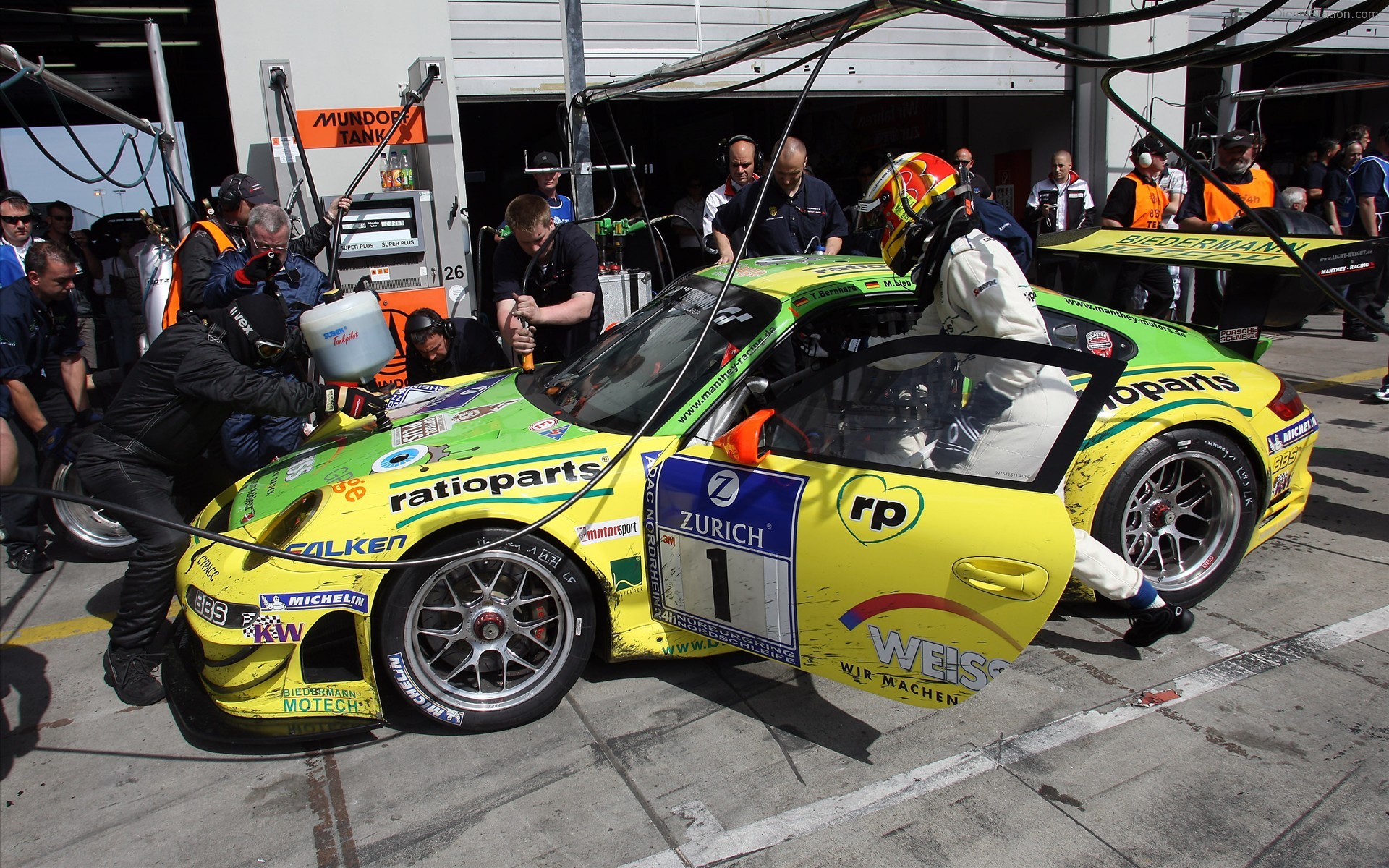 Porsche Wins Nurburgring 24 Hours