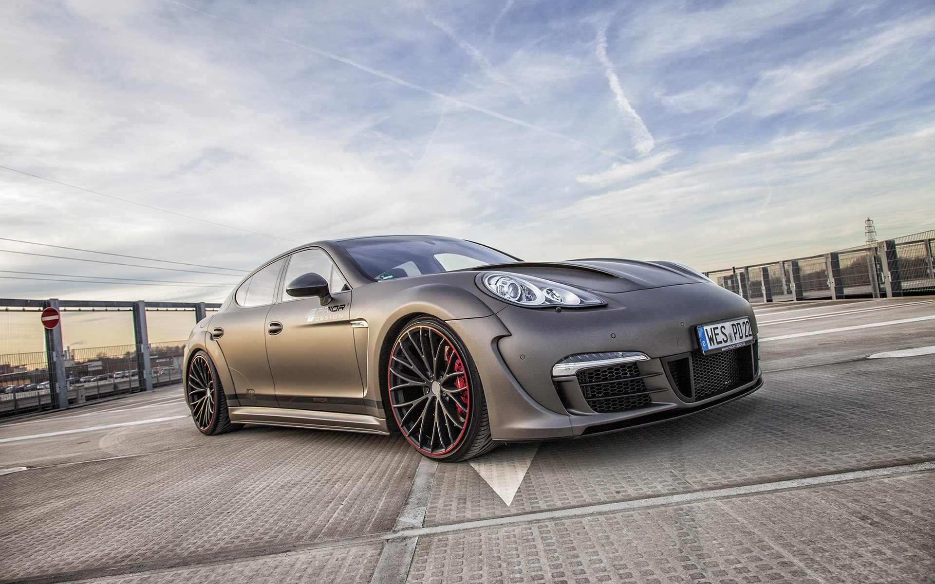 Prior Design Porsche Panamera Prior600 WB 2014