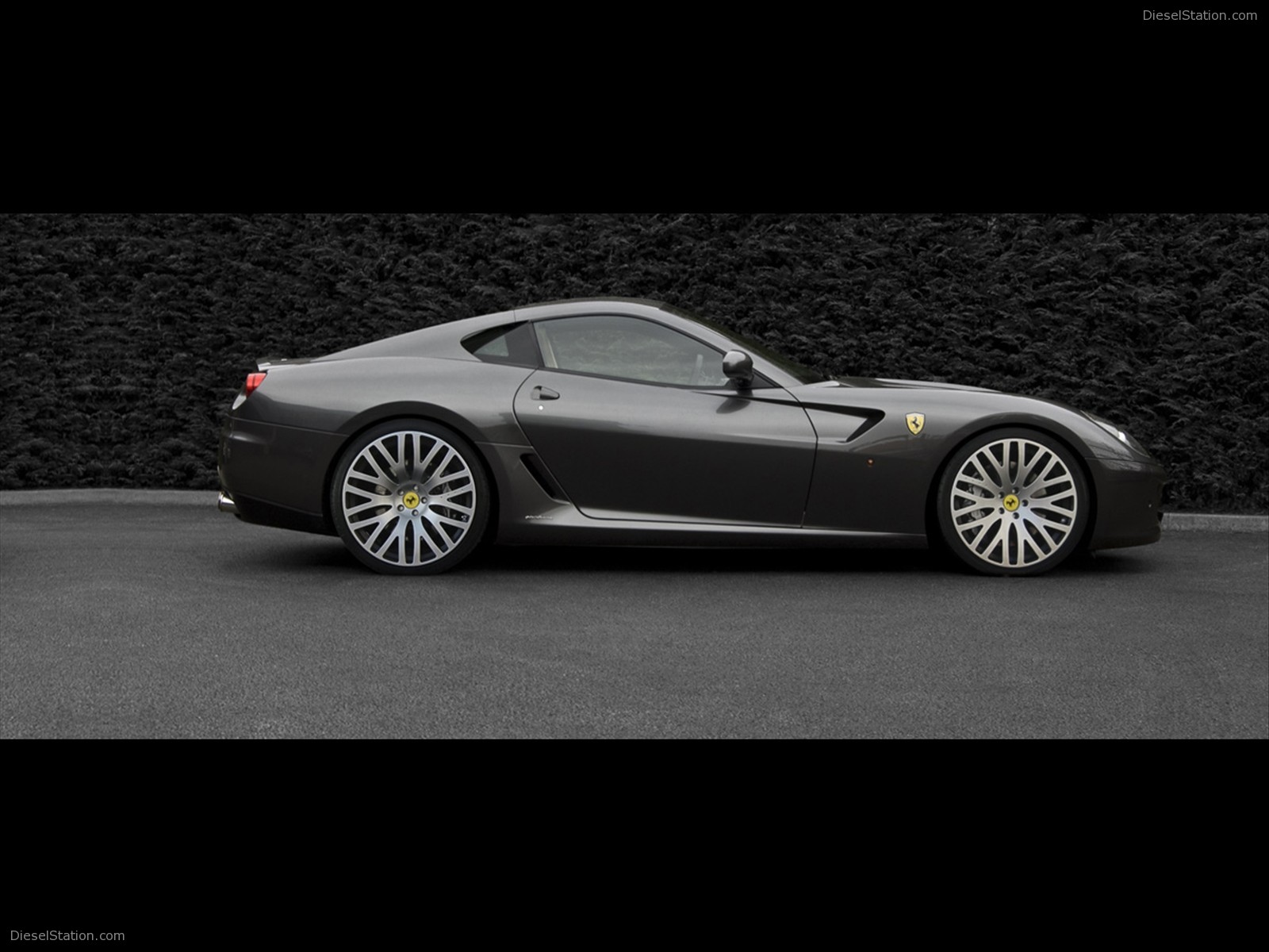 2009 Project Kahn Ferrari 599