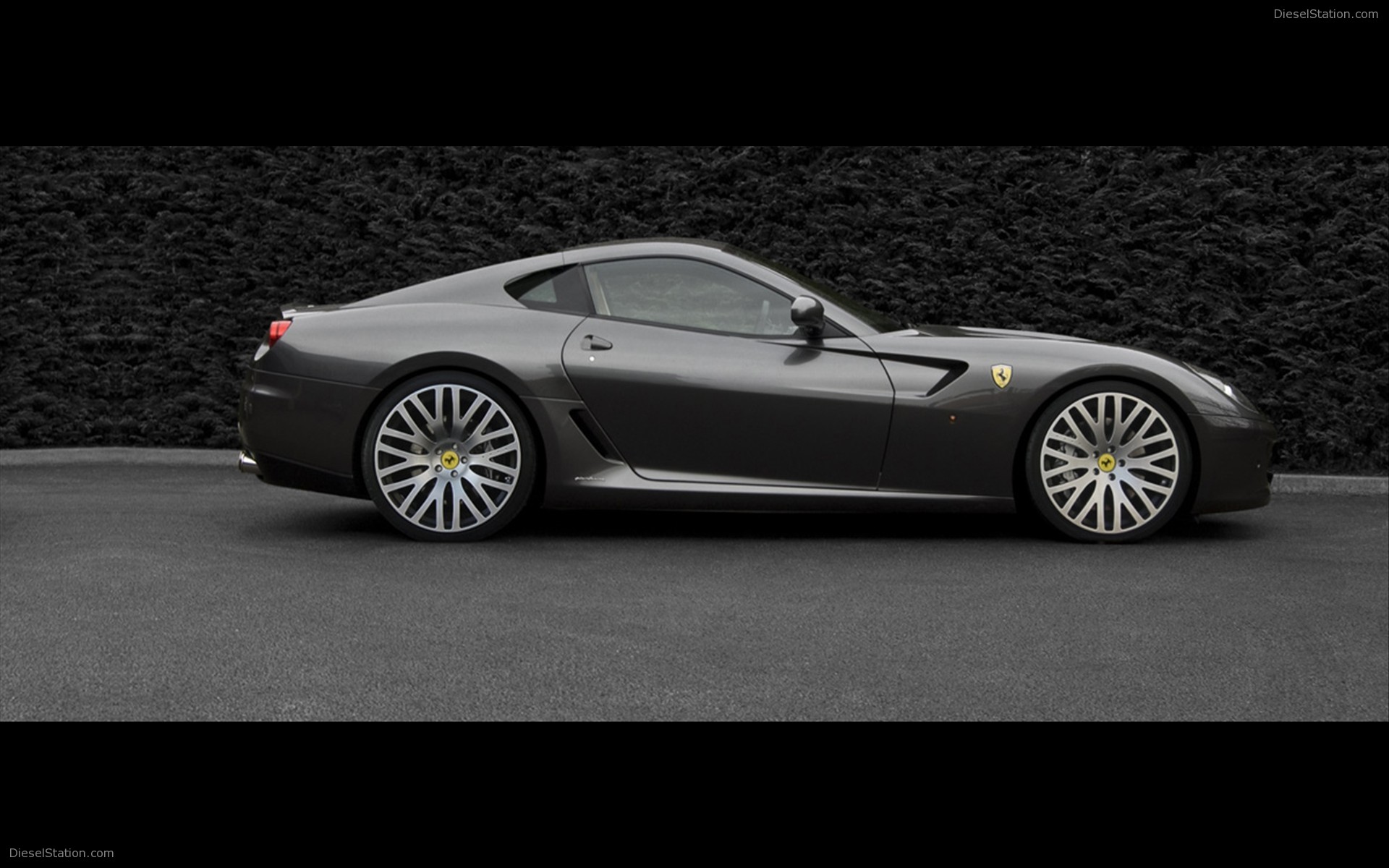 2009 Project Kahn Ferrari 599
