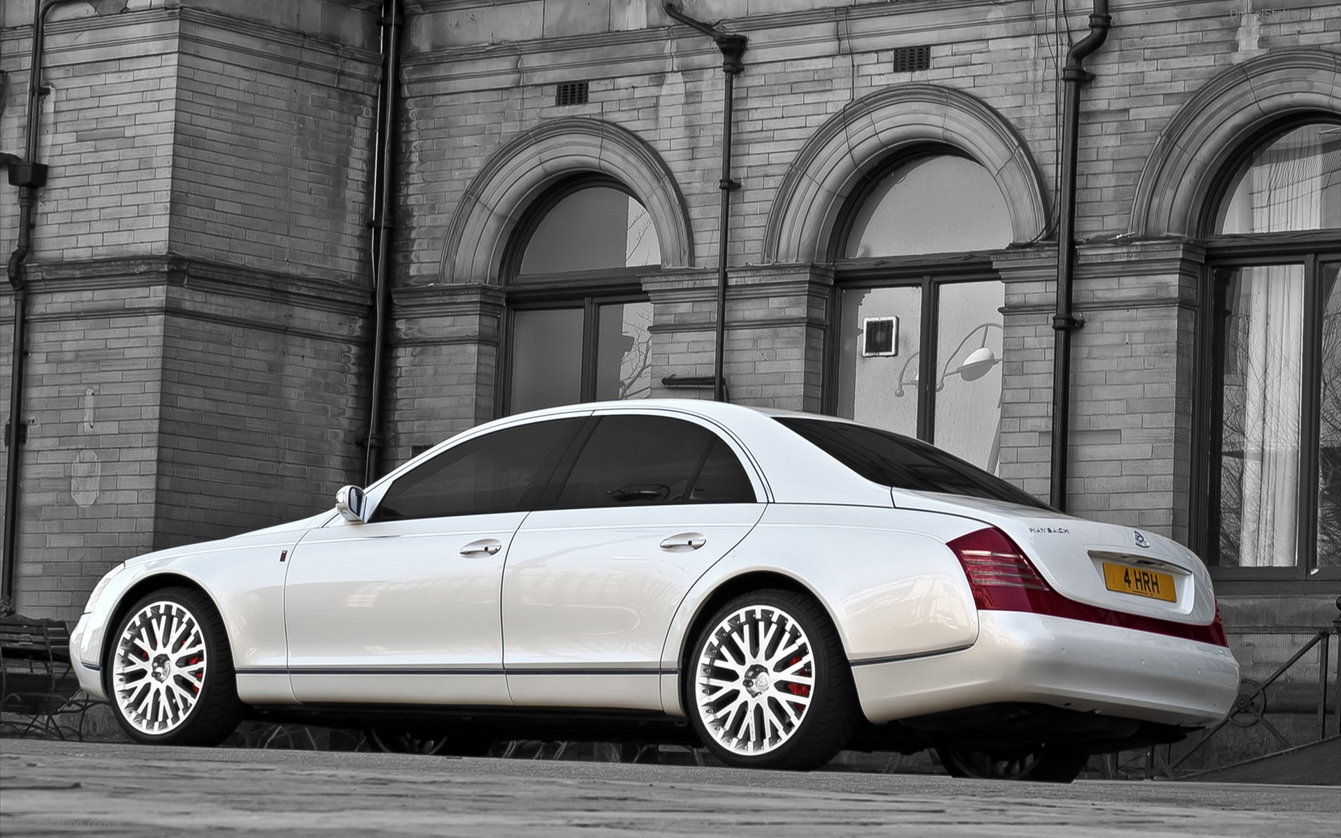 Kahn Design  Maybach 57 2011