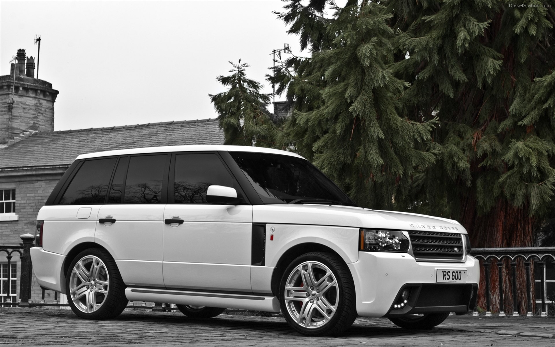 Range Rover Vogue - Kahn Design 2011