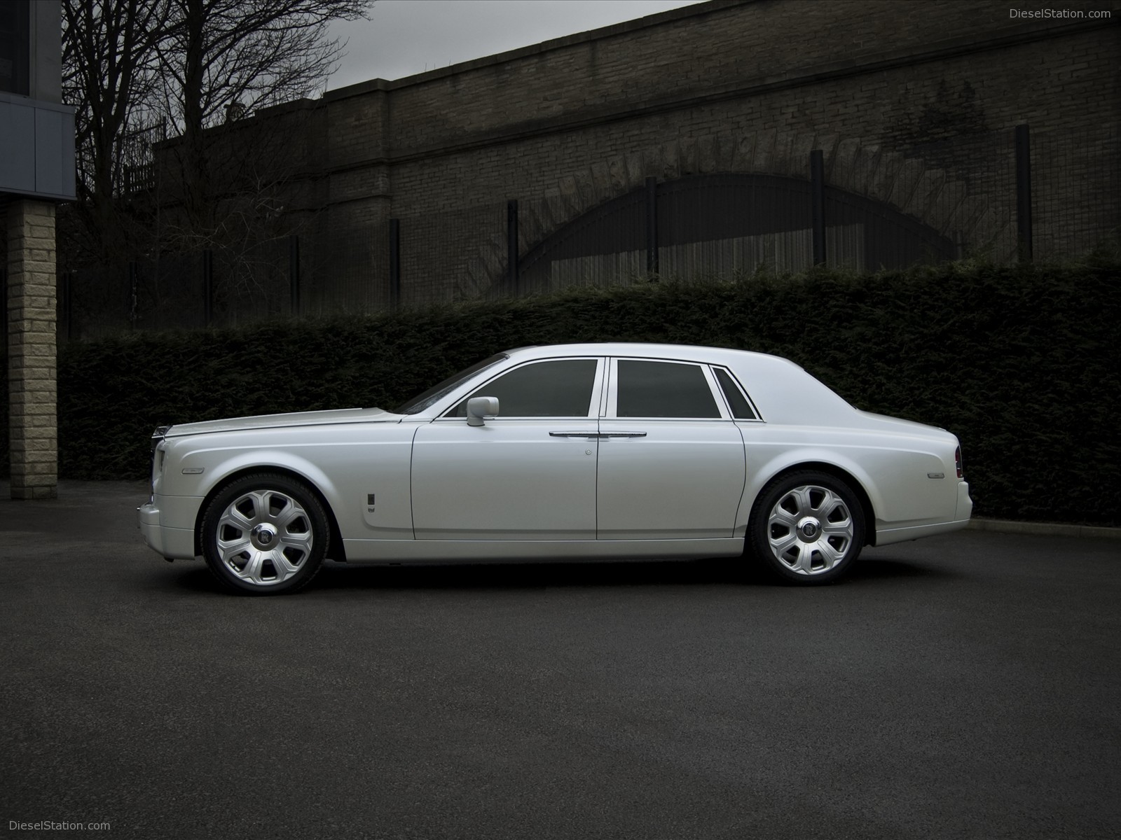 Project Kahn Rolls Royce Phantom