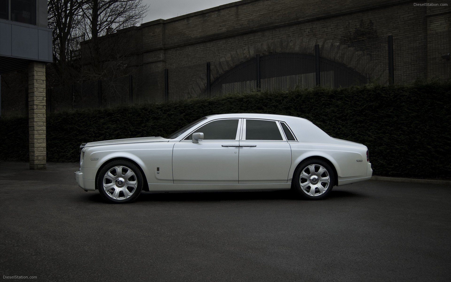 Project Kahn Rolls Royce Phantom