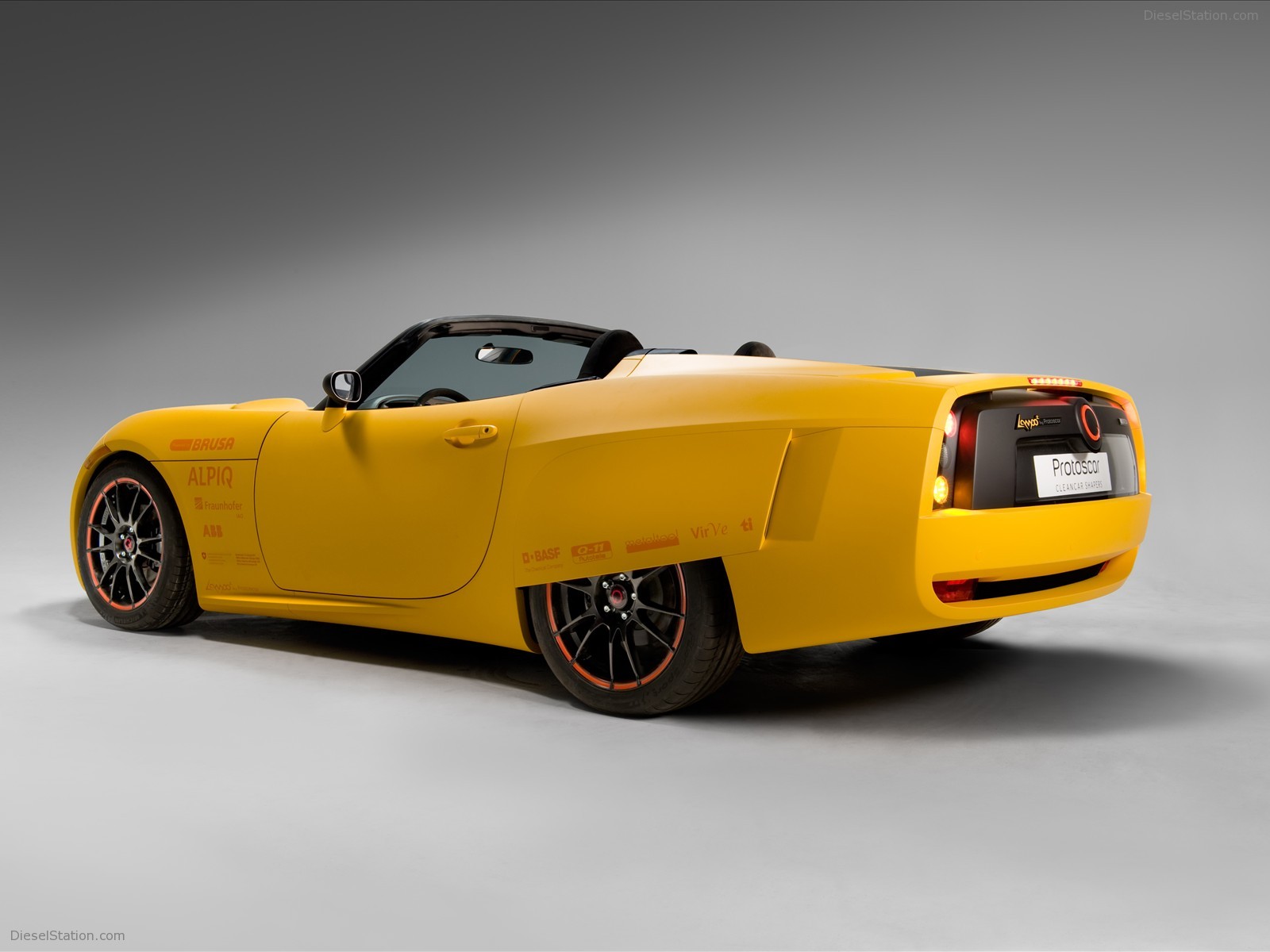 Protoscar LAMPO2 Electric Sports car