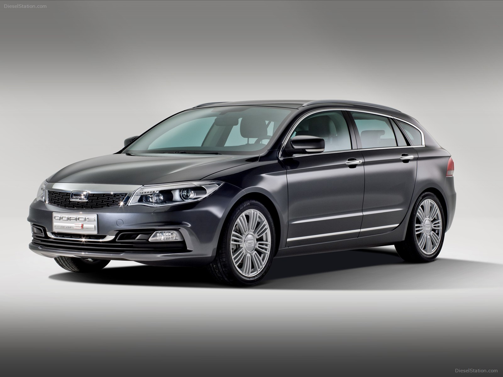Qoros 3 Cross Hybrid Concept 2013