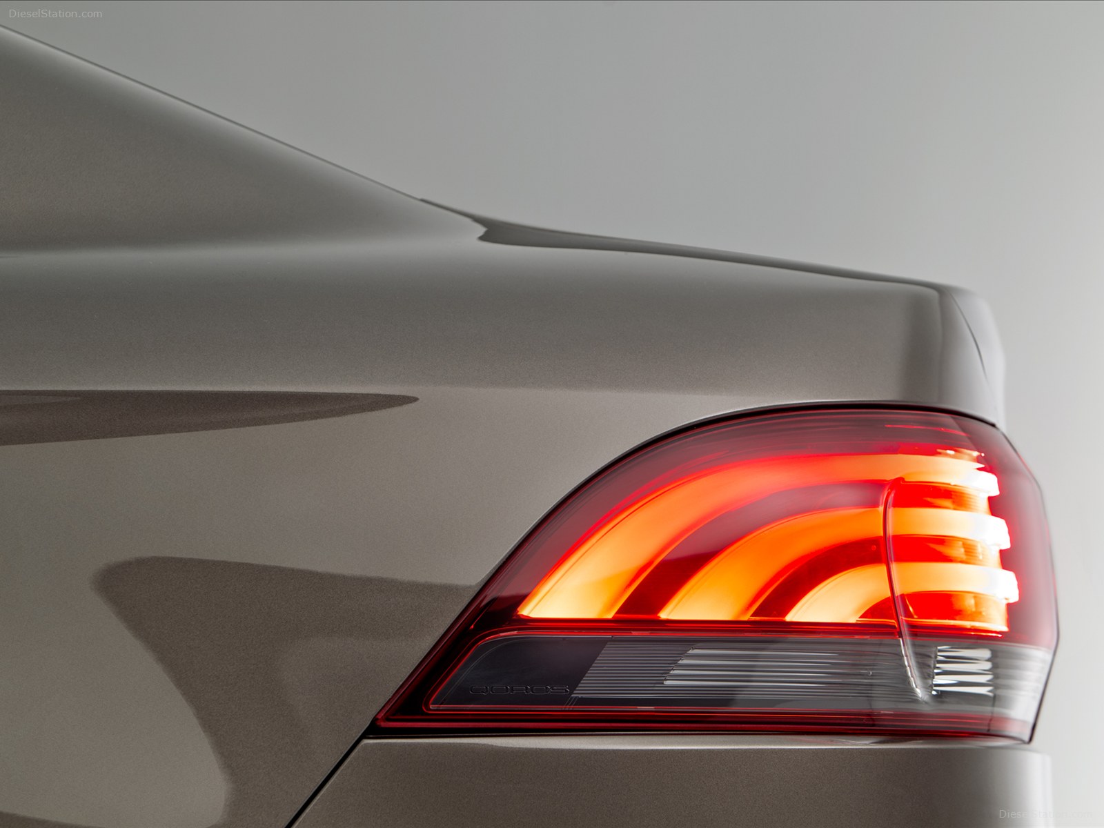 Qoros 3 Sedan 2014