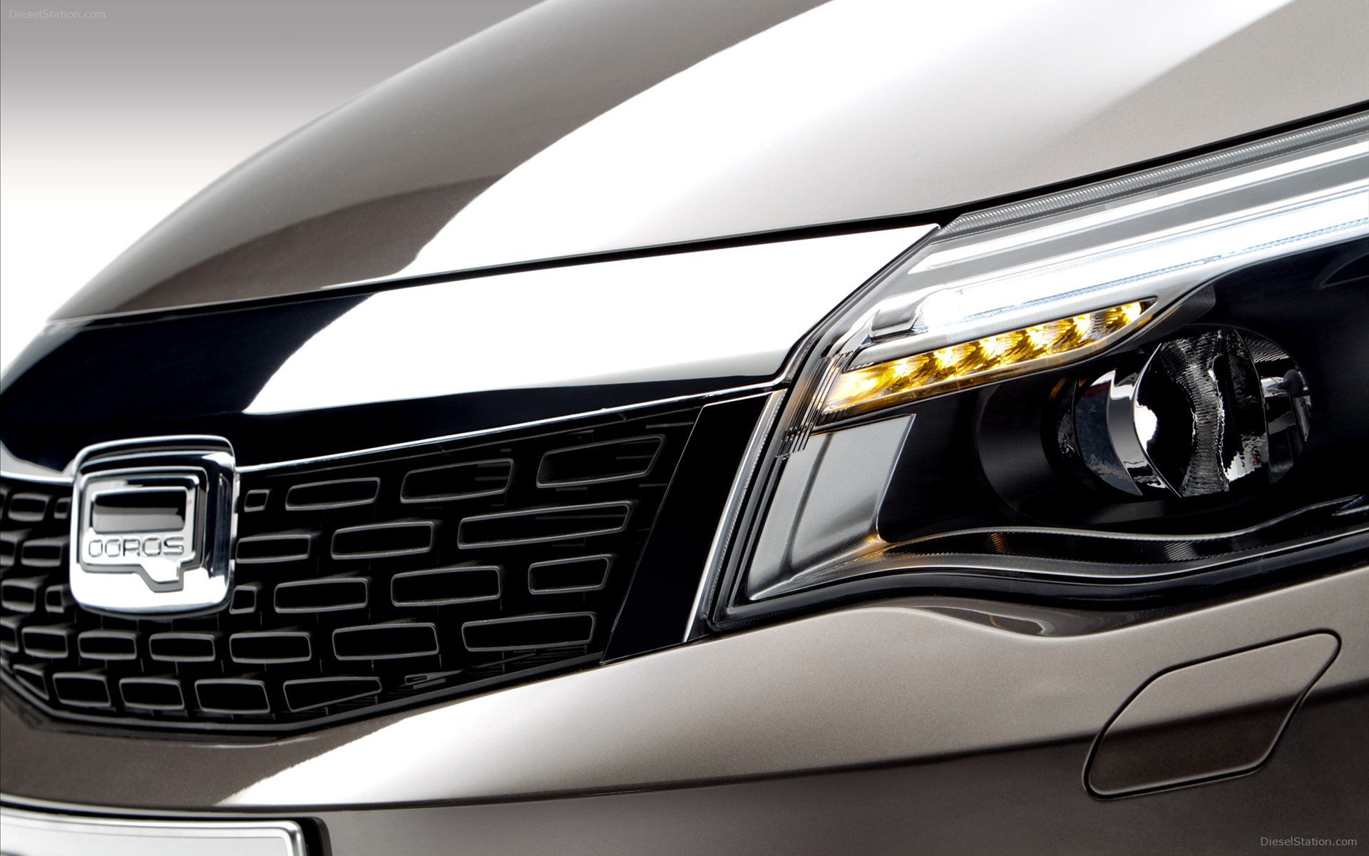 Qoros 3 Sedan 2014