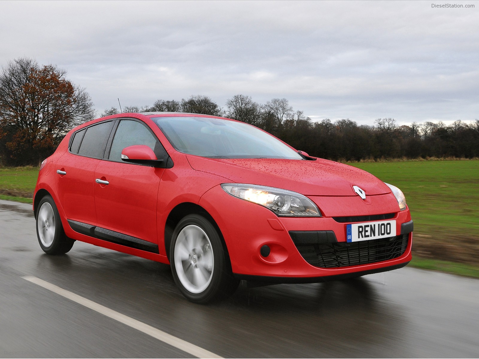 RENAULT ENTRY-LEVEL NEW MEGANE EXTREME