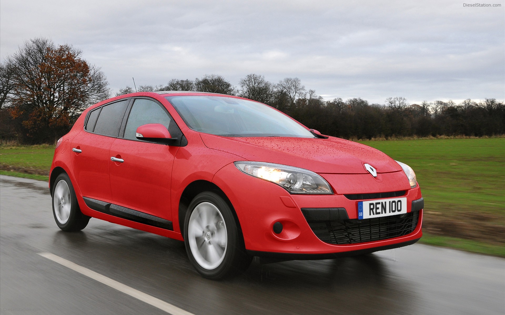 RENAULT ENTRY-LEVEL NEW MEGANE EXTREME