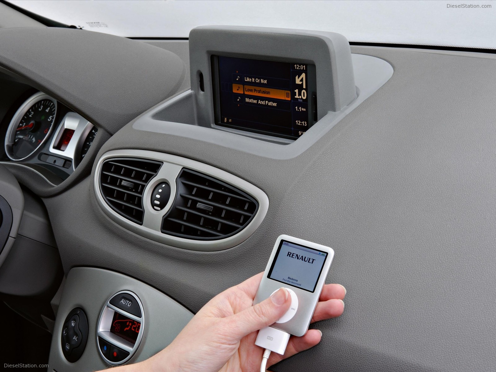 New Renault Clio