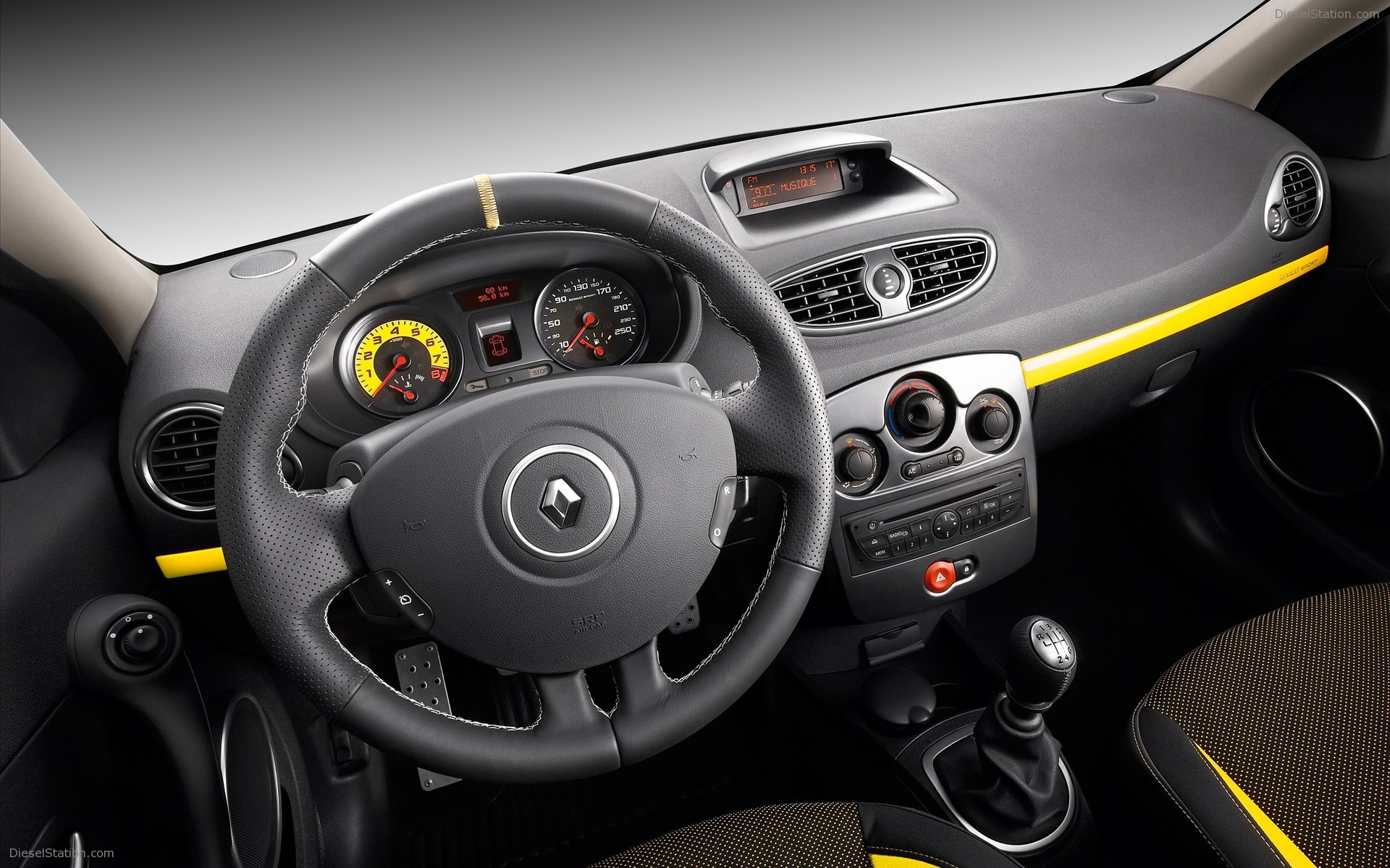 2010 Renault Clio Sport