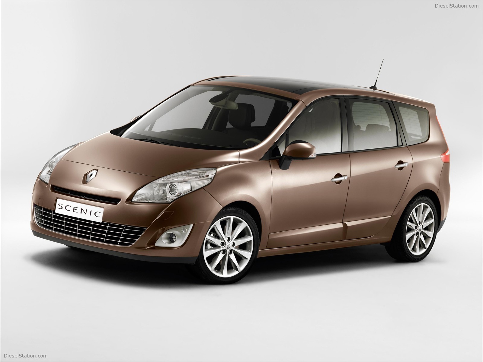 2010 New Renault Grand Scenic