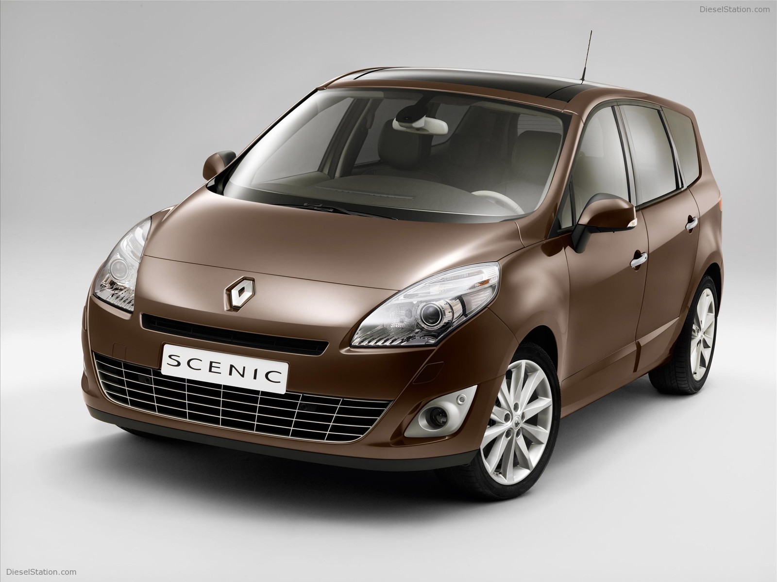 2010 New Renault Grand Scenic