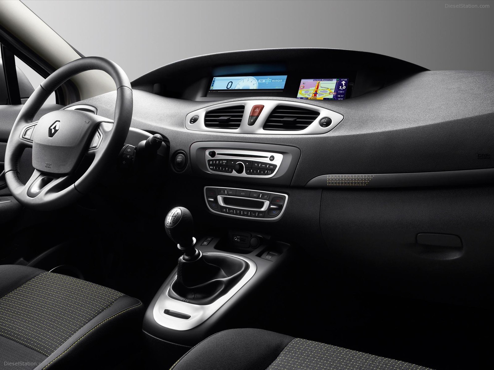 2010 New Renault Grand Scenic